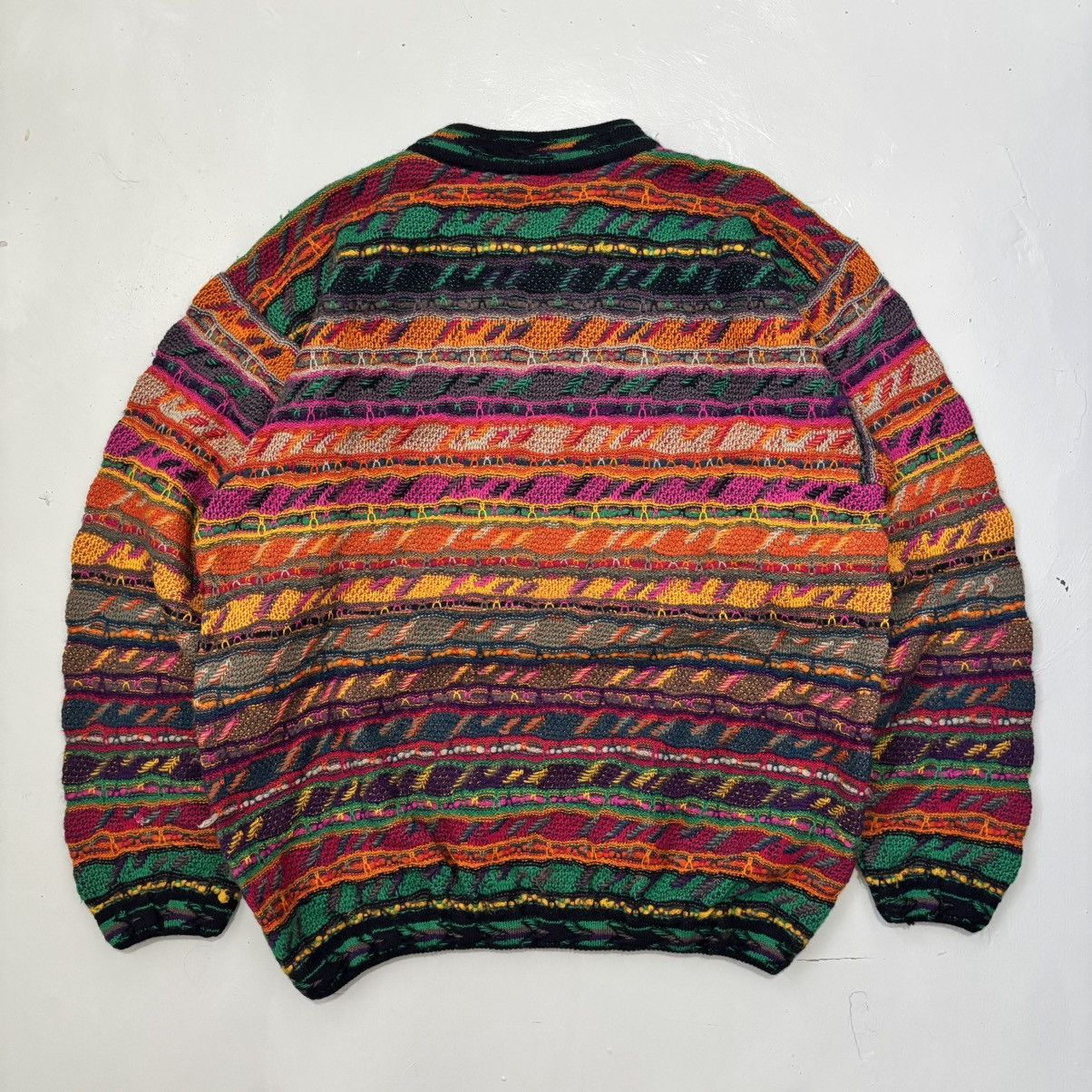 Coogi COOGI VINTAGE 1990s 3D KNIT SWEATER Size US S / EU 44-46 / 1 - 2 Thumbnail