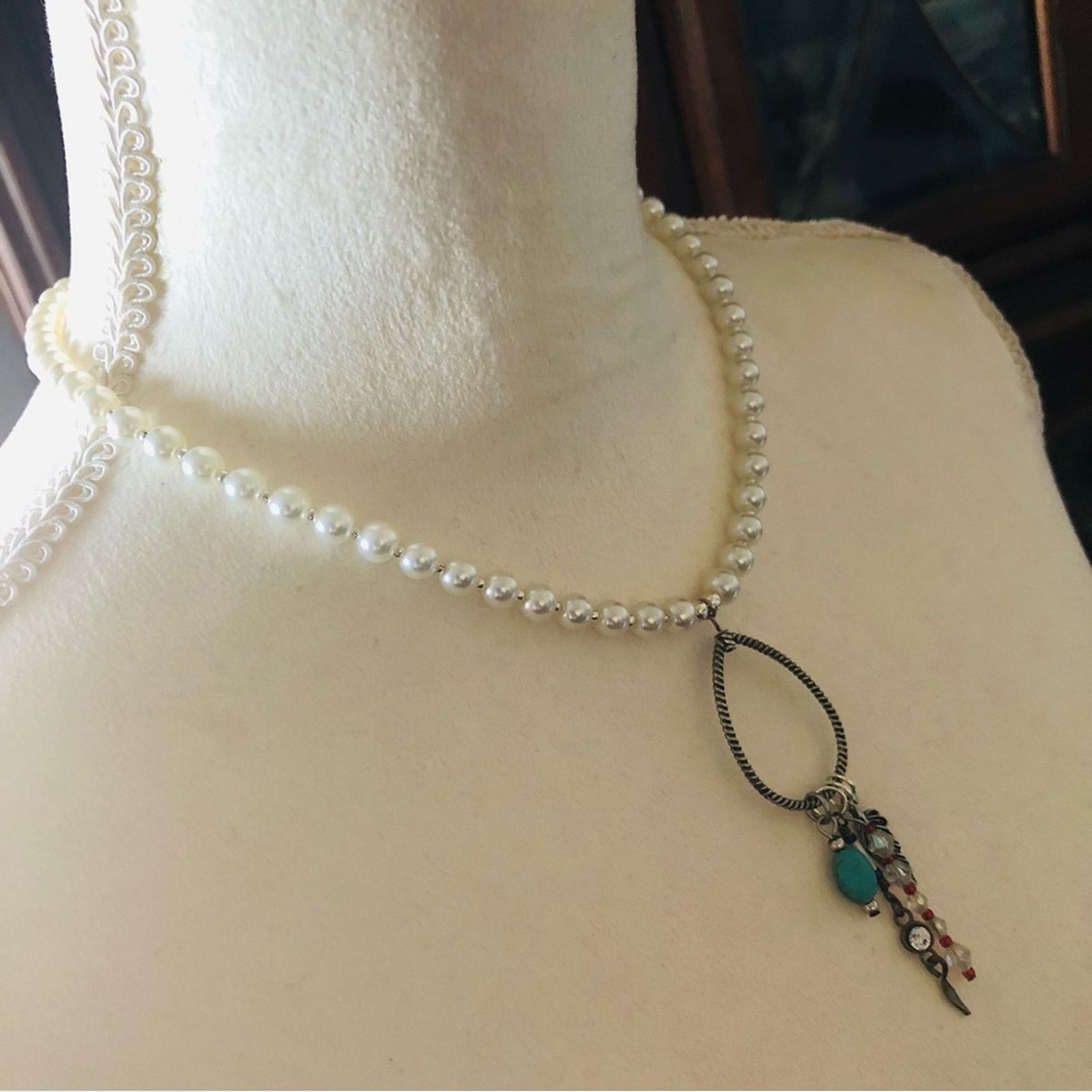 Handmade Handcrafted repurpose southwest style Pearl necklace Size ONE SIZE - 3 Thumbnail