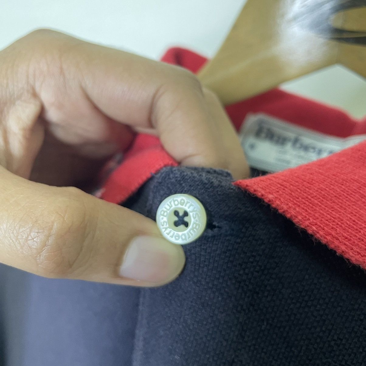 Burberry × Vintage Vintage Burberrys of London Polo Shirt Size US M / EU 48-50 / 2 - 6 Thumbnail