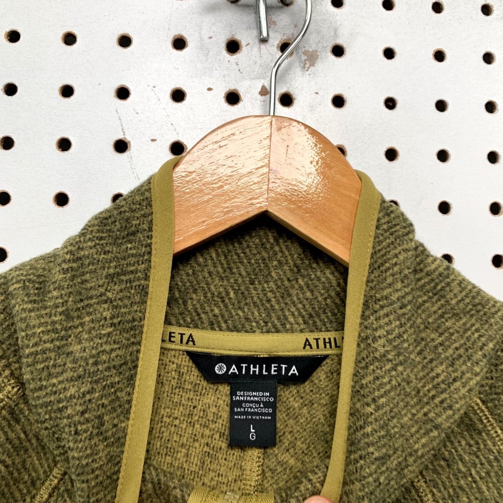 Athleta Athleta Fleece Zip Jacket Womens Large Olive Green Stroll Full Collared Size L / US 10 / IT 46 - 5 Thumbnail