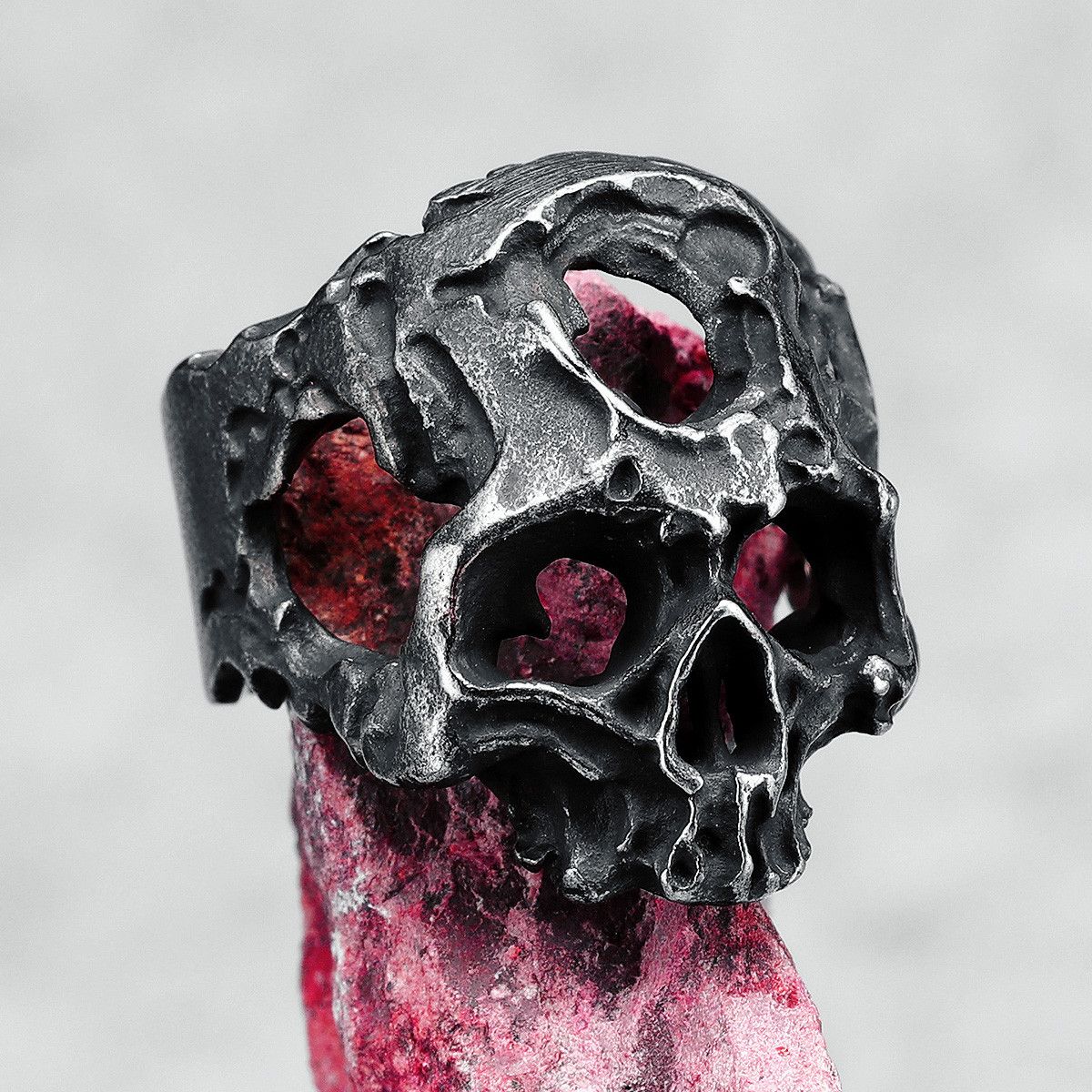 Japanese Brand × Jewelry Hollow Skull Men Ring Size ONE SIZE - 1 Thumbnail