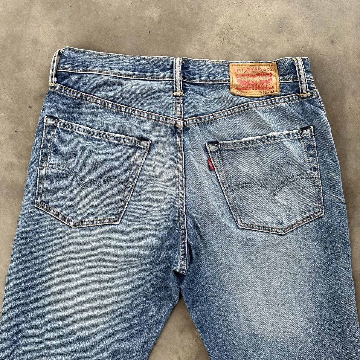Japanese Brand Vintage Levi’s 502 Distress Raw Faded Denim Jean Size 35 Size US 35 - 16 Thumbnail
