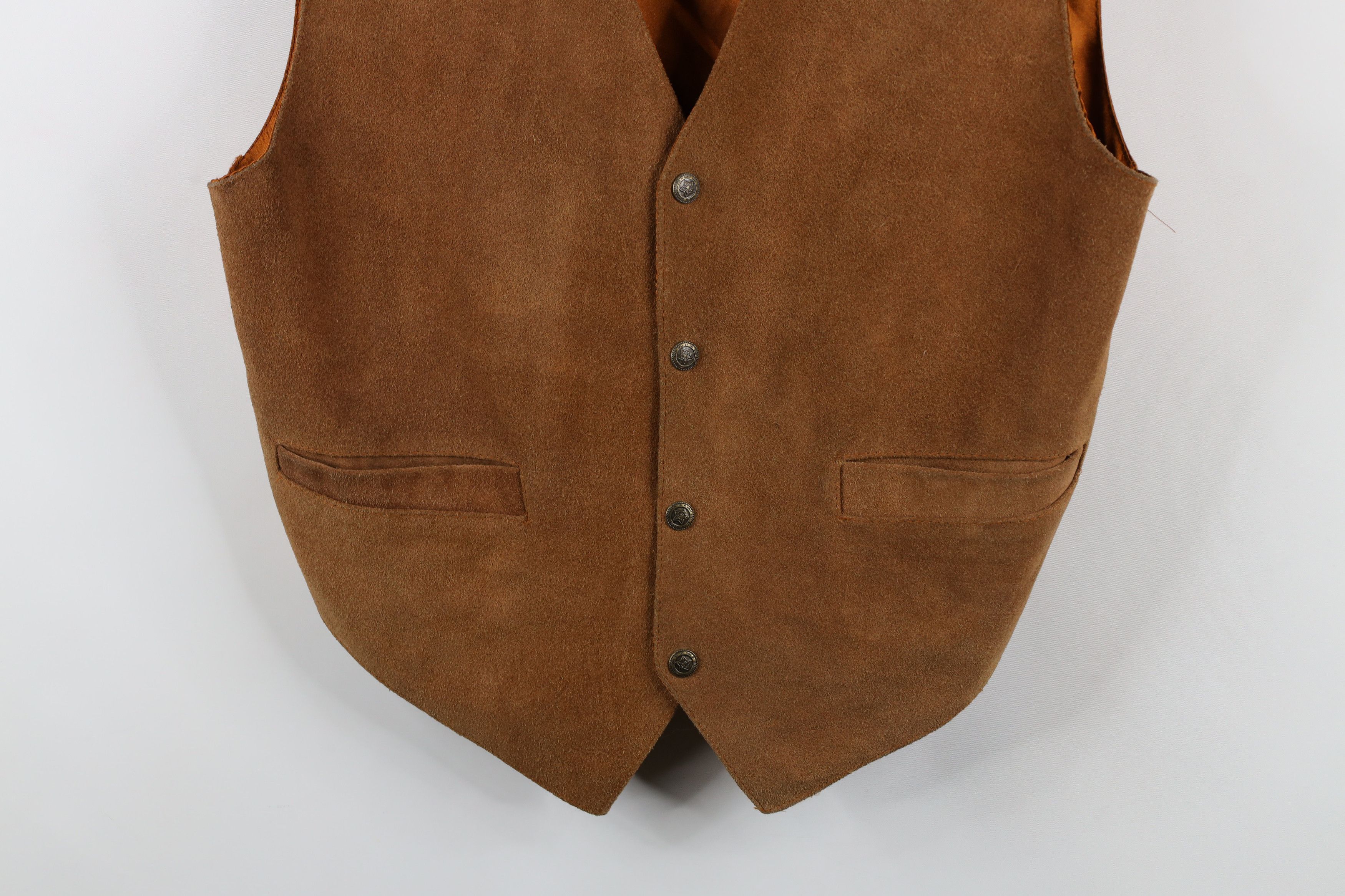 Vintage Vintage 90s Streetwear Buckle Back Suede Leather Vest Jacket Size US M / EU 48-50 / 2 - 3 Thumbnail