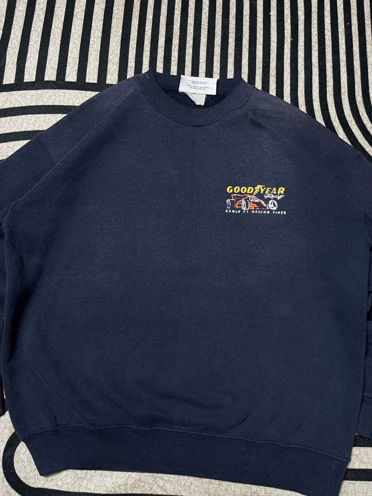 Formula 1 VINTAGE 90s GOODYEAR RACING FORMULA 1 SWEATSHIRT Size US L / EU 52-54 / 3 - 4 Thumbnail