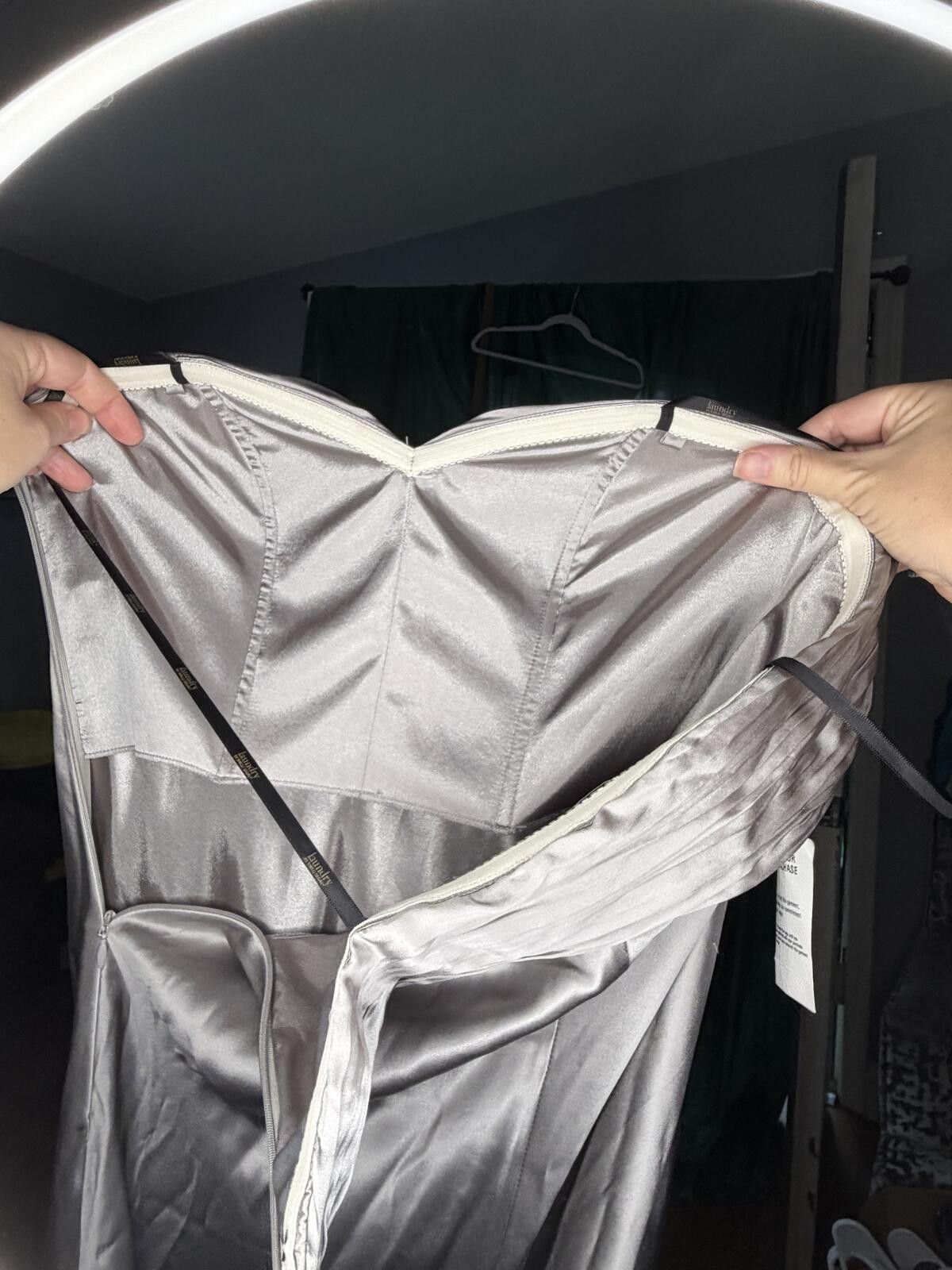 Laundry by Shelli Segal NWT Laundry by Shelli Segal 100% Silk - Steel Silver (Sz:2) Size XS / US 0-2 / IT 36-38 - 8 Thumbnail