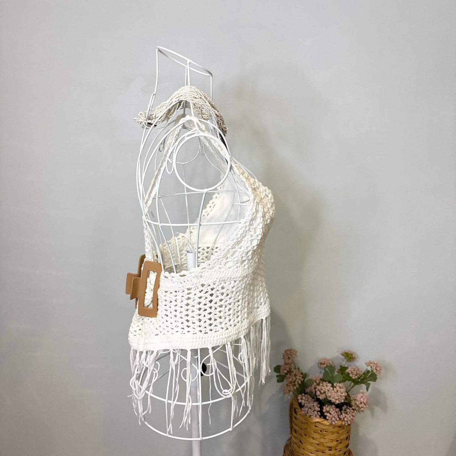 Other Stunning white vintage y2k 70s style crochet fringe tank top Size M / US 6-8 / IT 42-44 - 4 Thumbnail