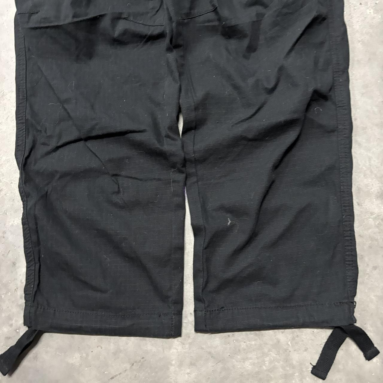 Japanese Brand × Vintage Crazy Vintage Y2K/2000s Black Streetwear Essential Cargo Pants Size US 30 / EU 46 - 6 Thumbnail