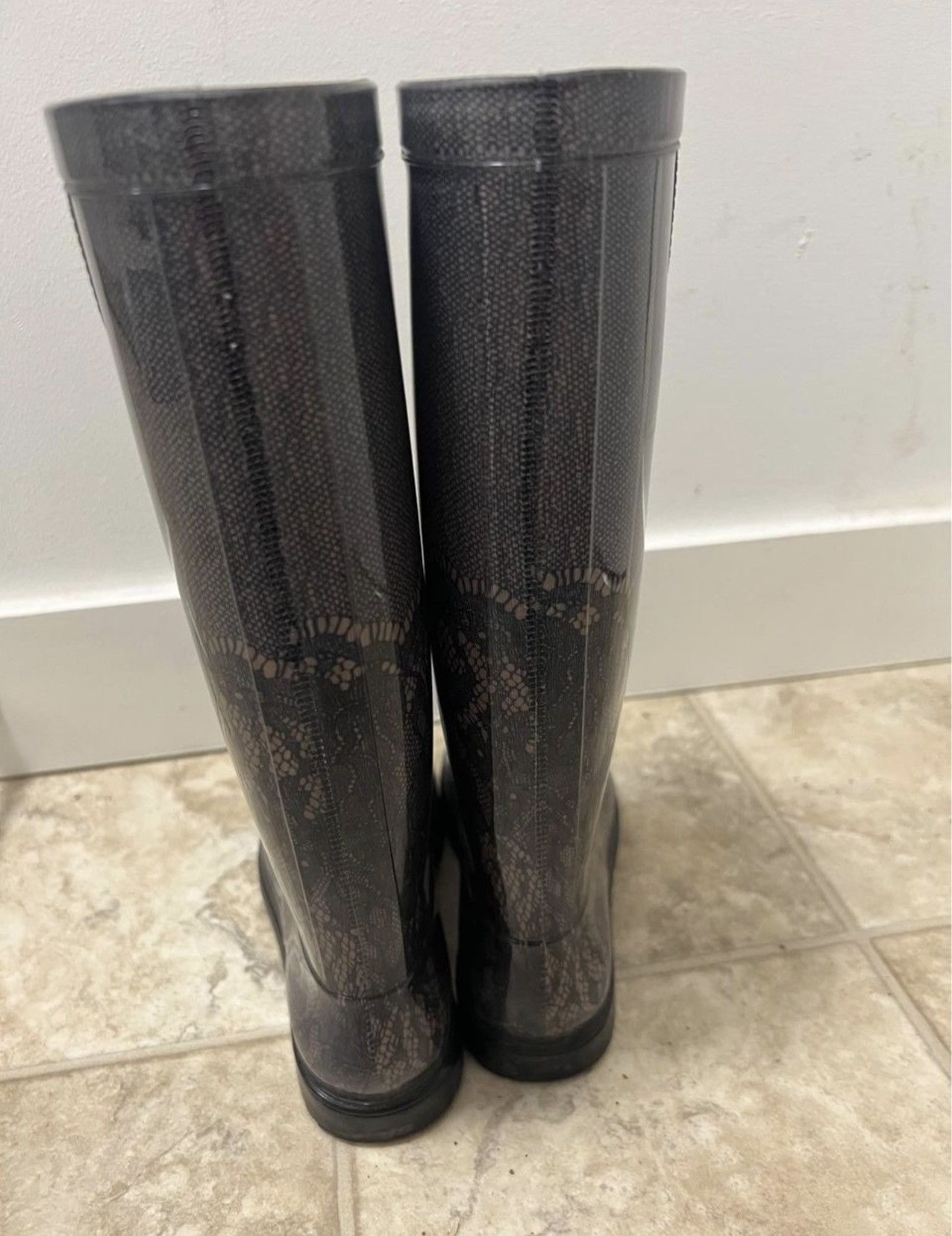 Valentino VALENTINO RUBBER BOOTS Size US 7 / IT 37 - 4 Thumbnail
