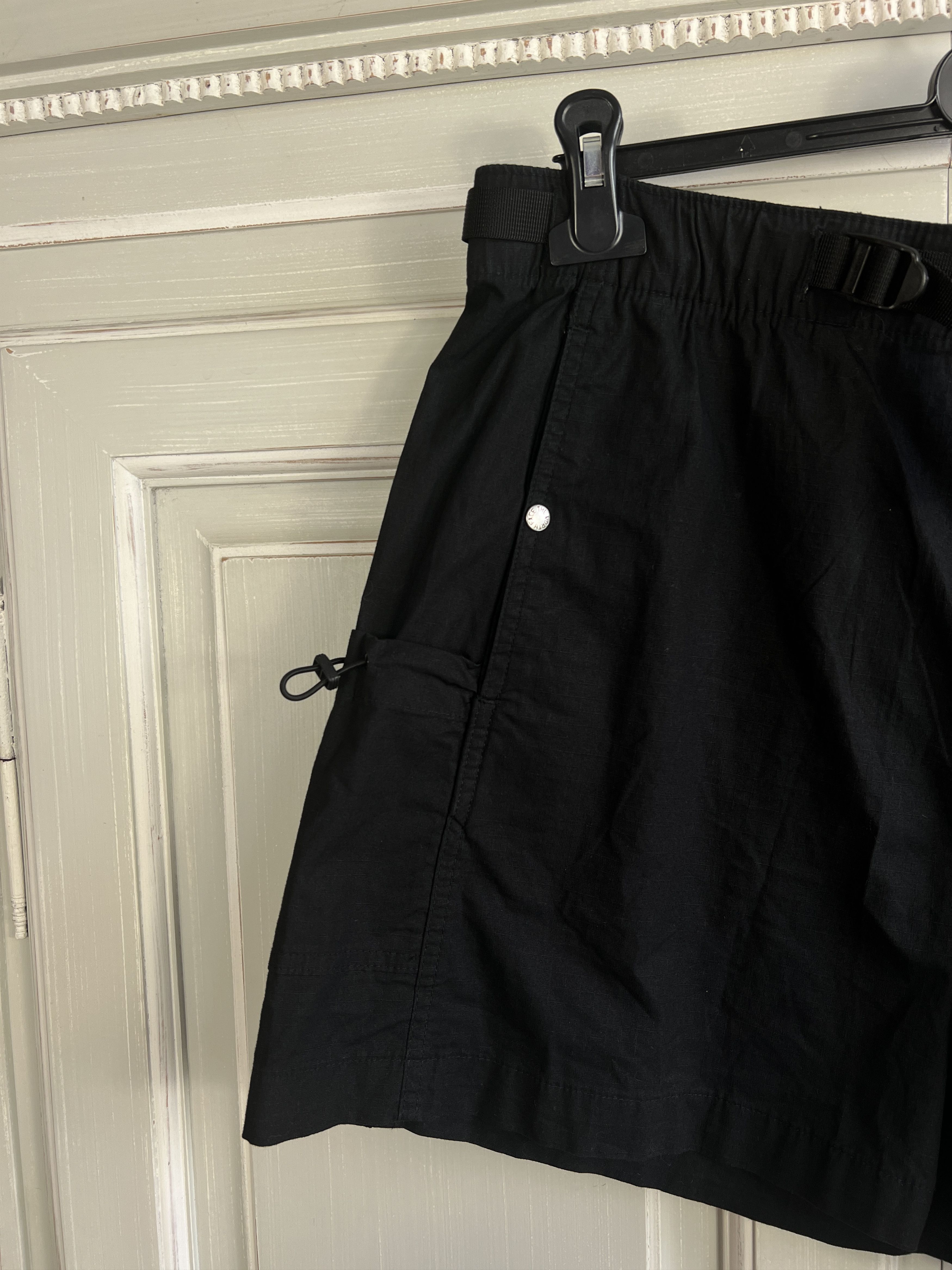 The North Face THE NORTH FACE SHORTS GORPCORE BLACK NEW SIZE L Size 34" / US 12 / IT 48 - 2 Thumbnail