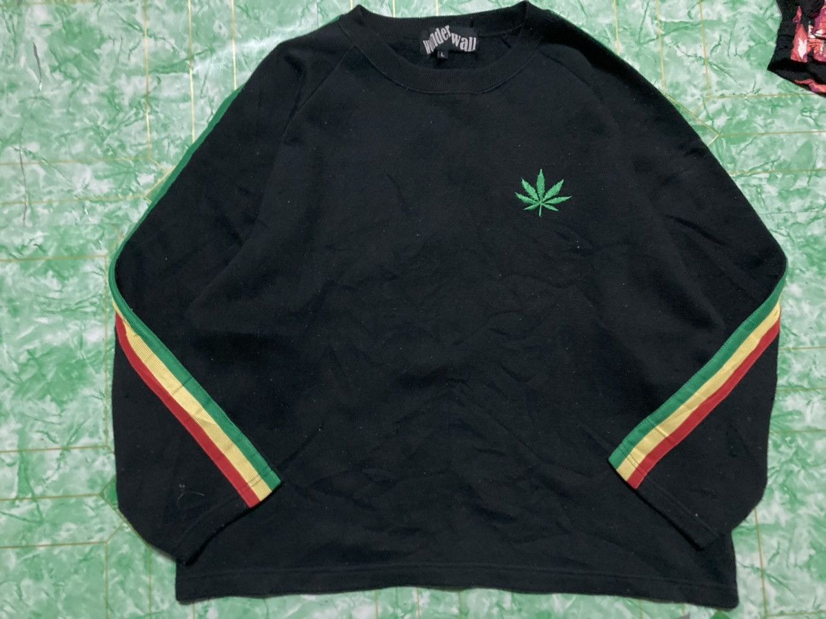 Designer Wonder Wall Marijuana Long sleeve T-shirt Size US L / EU 52-54 / 3 - 1 Thumbnail
