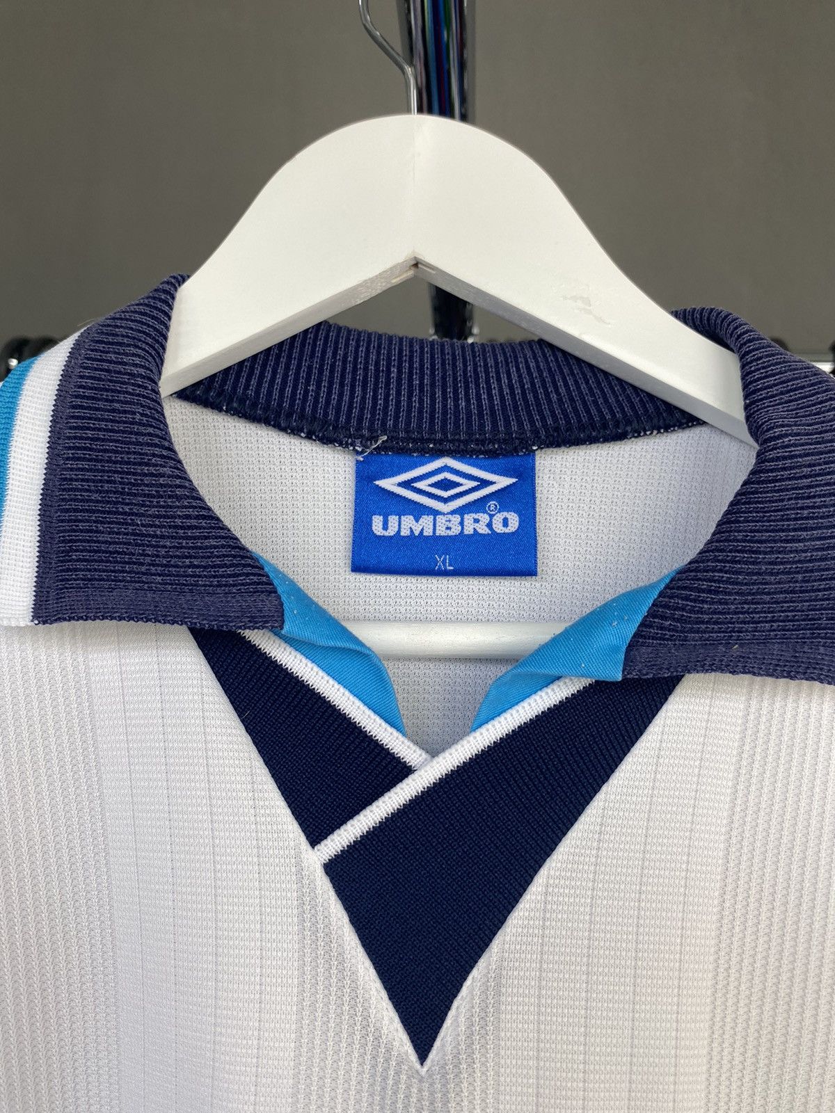 Umbro 1995/96 UMBRO ENGLAND HOME SOCCER JERSEY FOOTBALL SHIRT Size US XL / EU 56 / 4 - 5 Thumbnail