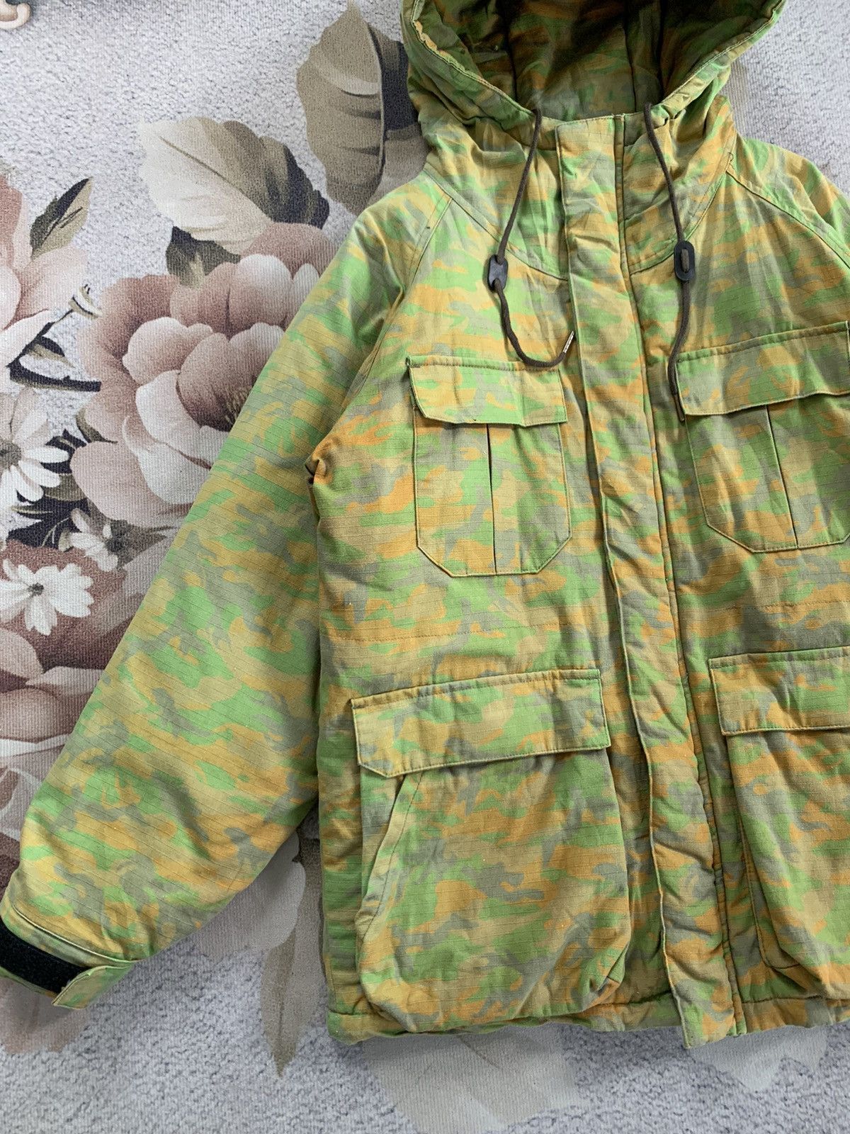 Japanese Brand Kriff Mayor Camo Fire Wood World Wide Camp Jacket Hooded Size US S / EU 44-46 / 1 - 3 Thumbnail