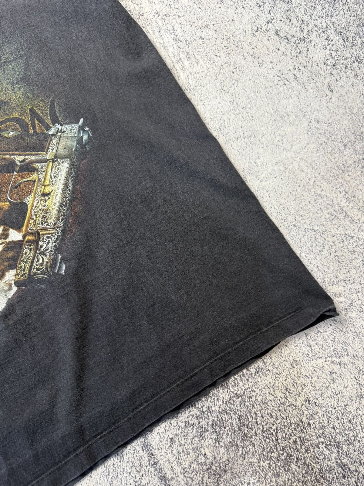 Vintage Vintage 2Pac Rap Tee Rock Tees 1996 Grail Very Rare Tee L Size US L / EU 52-54 / 3 - 12 Thumbnail