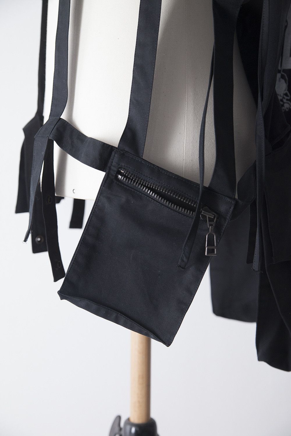 Raf Simons SS03 Consumed cargo vest Size US L / EU 52-54 / 3 - 9 Thumbnail