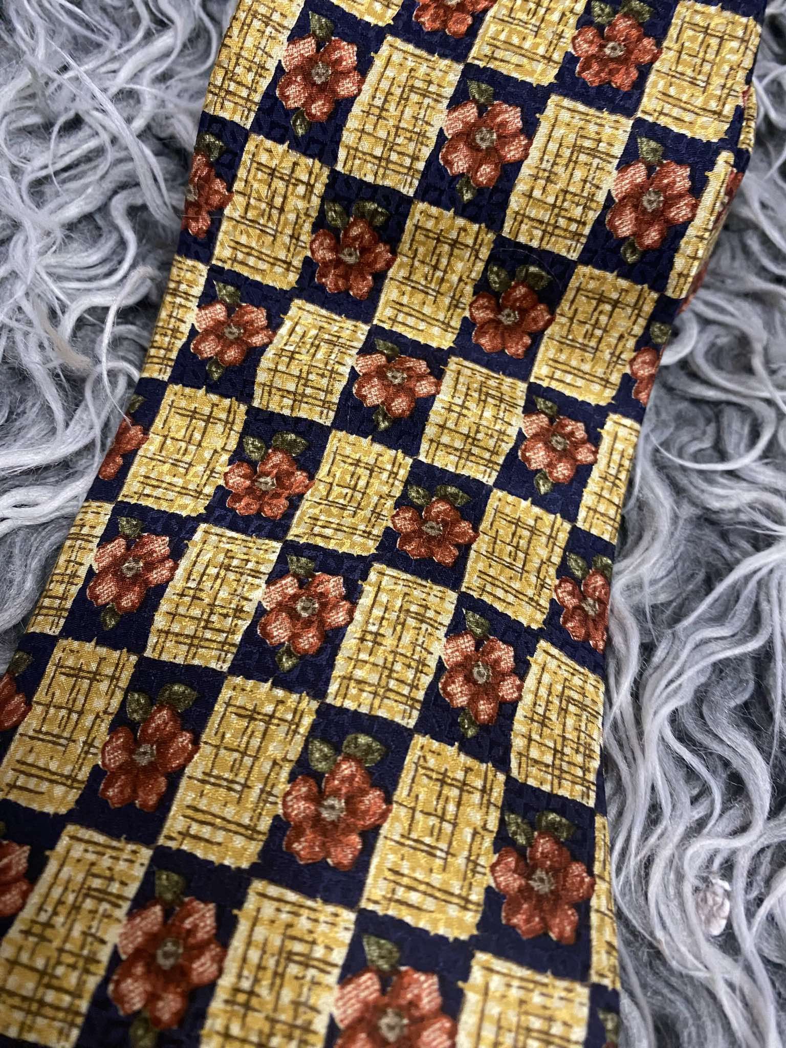 Other 4 ties , 100% silk Size ONE SIZE - 8 Thumbnail