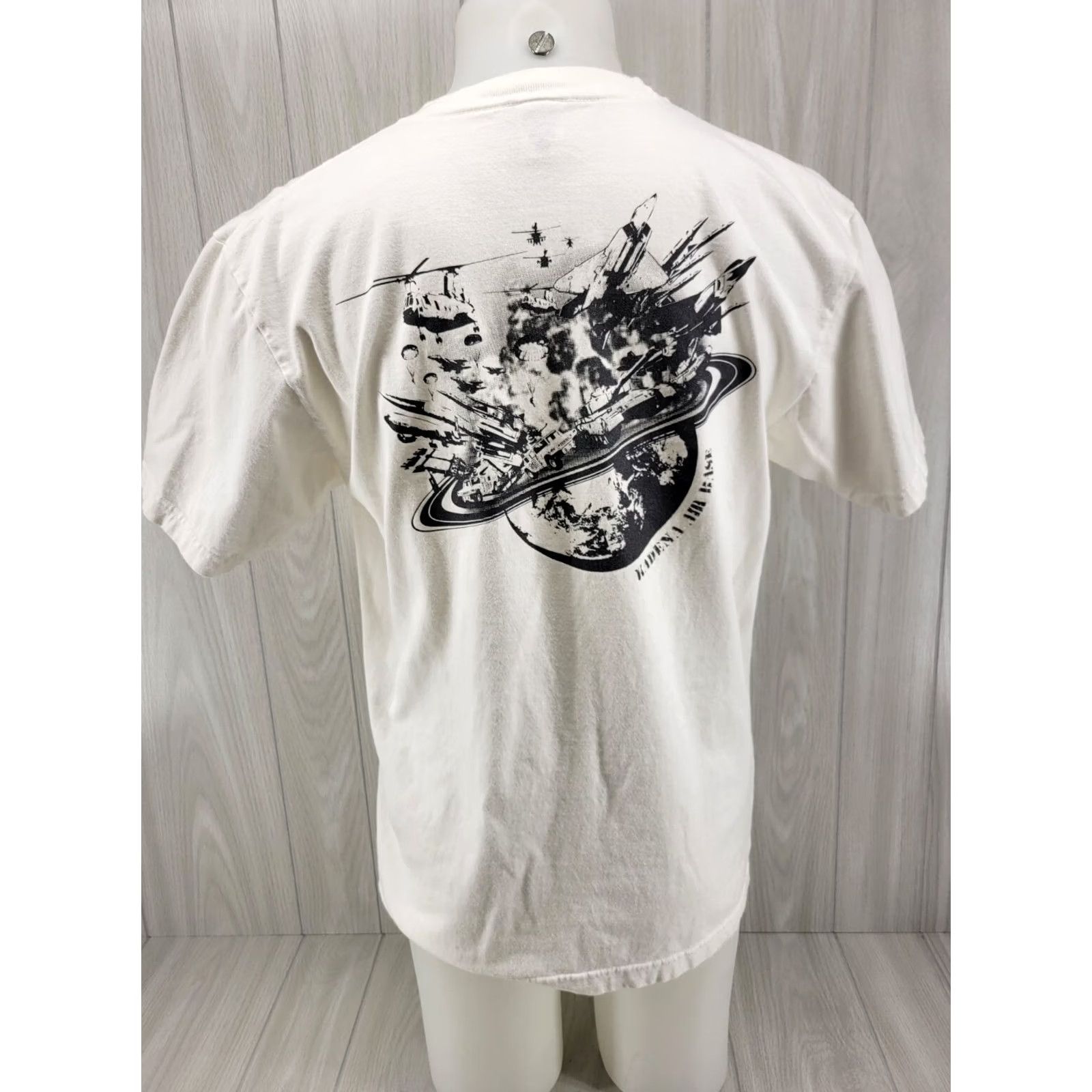 Vintage VINTAGE U.S. Air Force Kadena Base Short-Sleeved T-Shirt XL White Printstar Men Size US XL / EU 56 / 4 - 2 Thumbnail