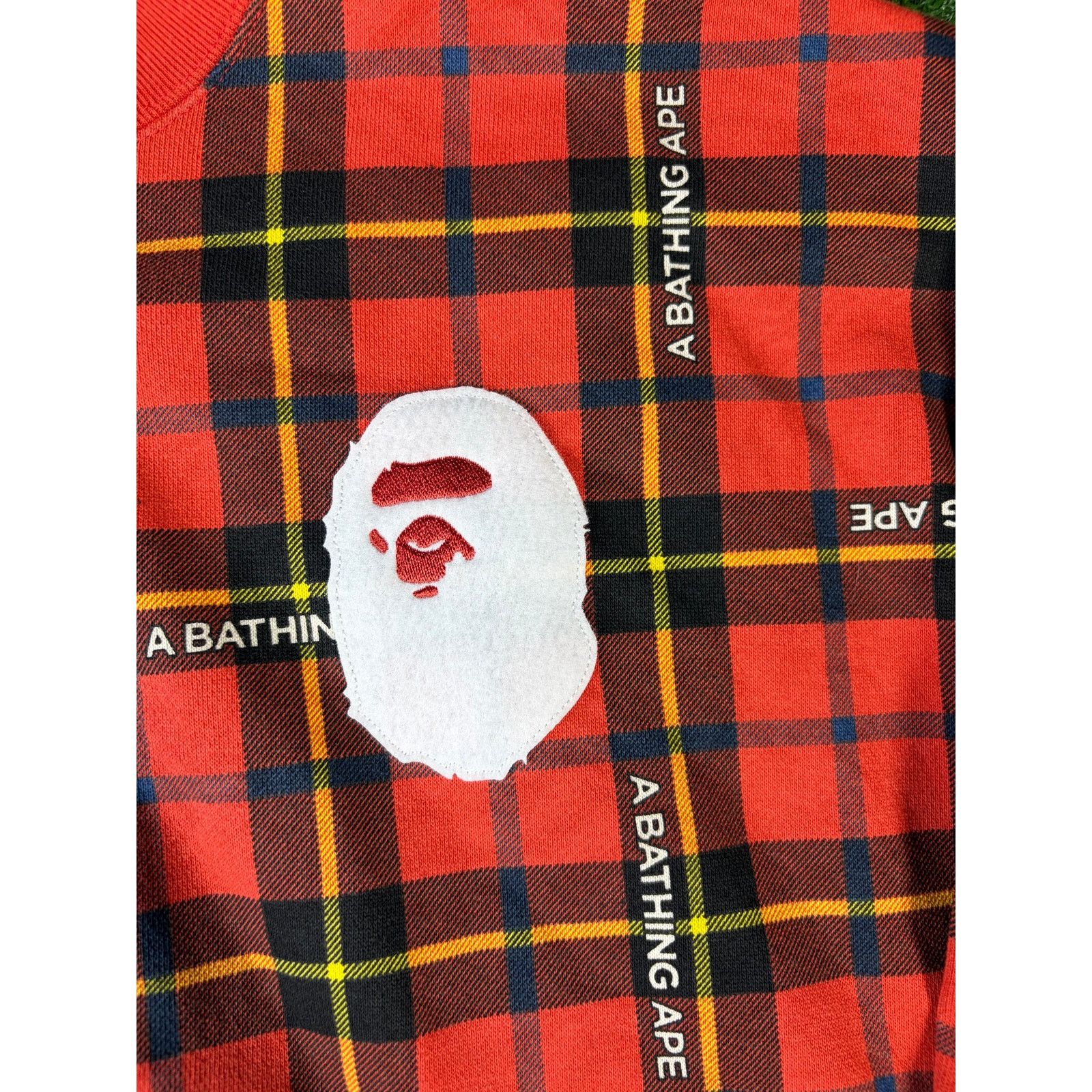 Bape BAPE Logo Check Red Loose Fit Crewneck Sweater Size MD Size US M / EU 48-50 / 2 - 4 Thumbnail