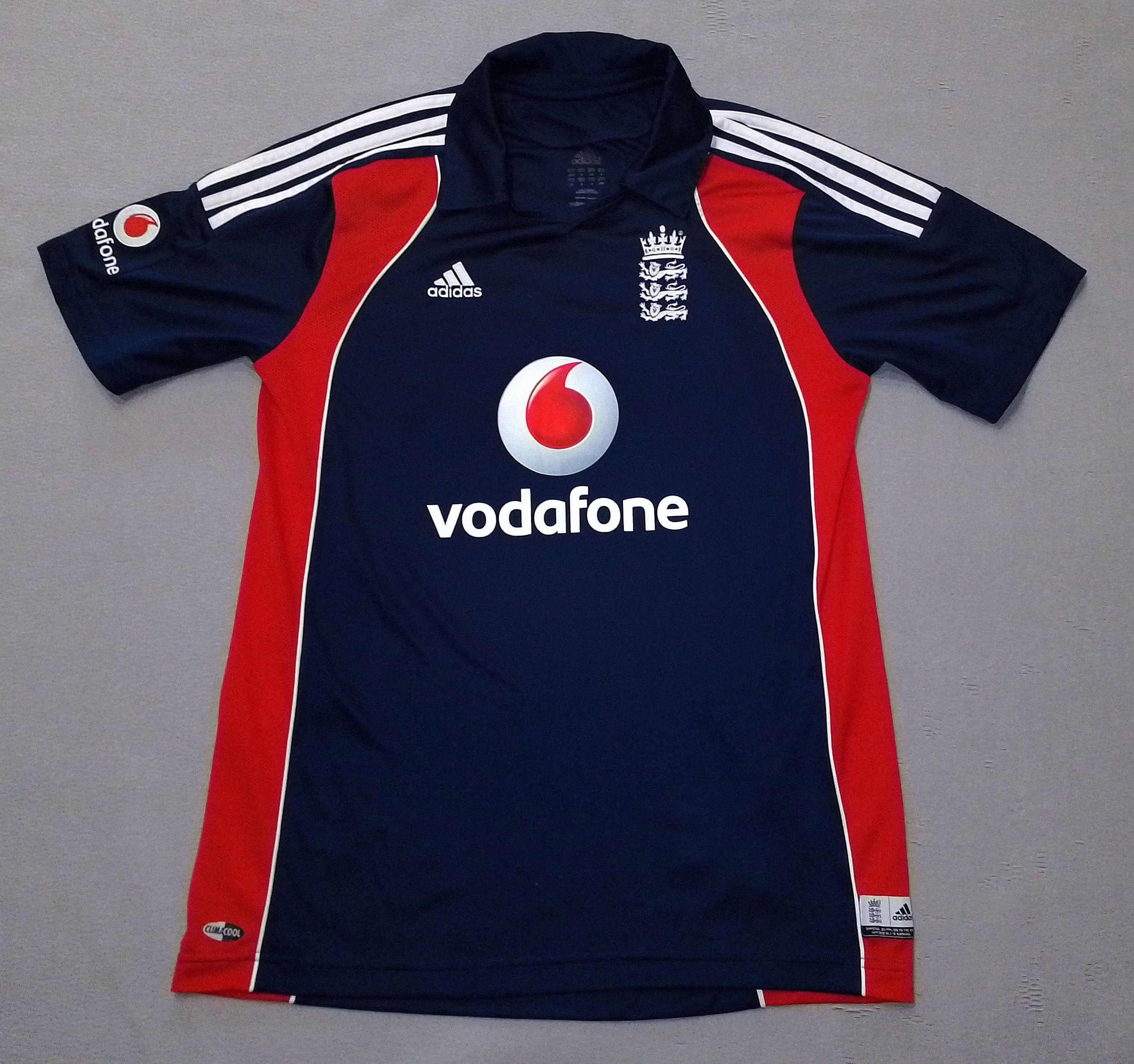 Adidas Cricket England 24 Pietersen Vodafone Jersey Adidas Size S Size US S / EU 44-46 / 1 - 1 Thumbnail