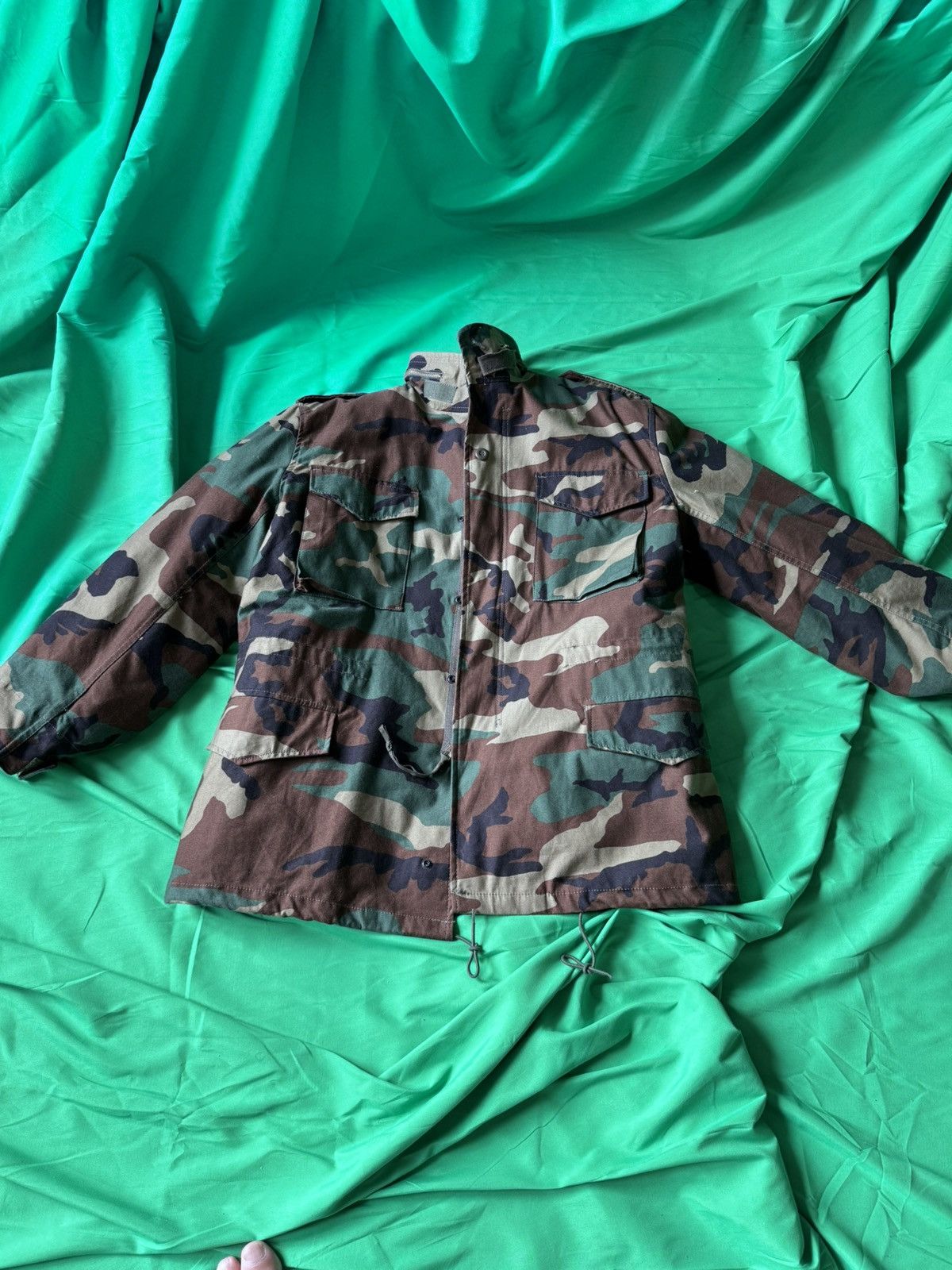 Vintage Heavy Army Field Jacket woodland camo Size US M / EU 48-50 / 2 - 1 Thumbnail