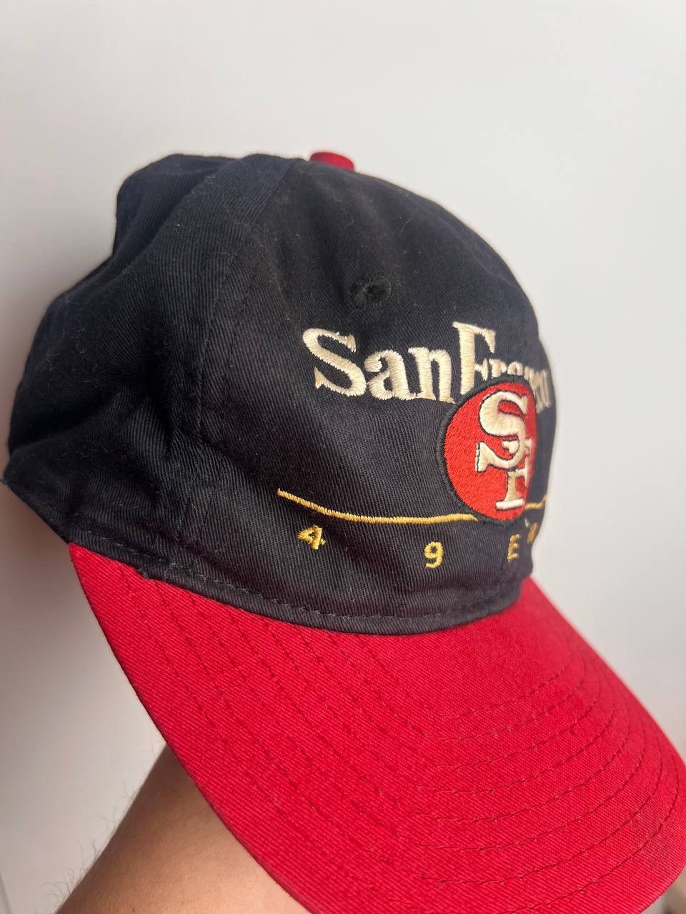 Logo Athletic × NFL × Vintage Vintage San Francisco S F 49ers Football NFL Snapback Red Size ONE SIZE - 3 Thumbnail