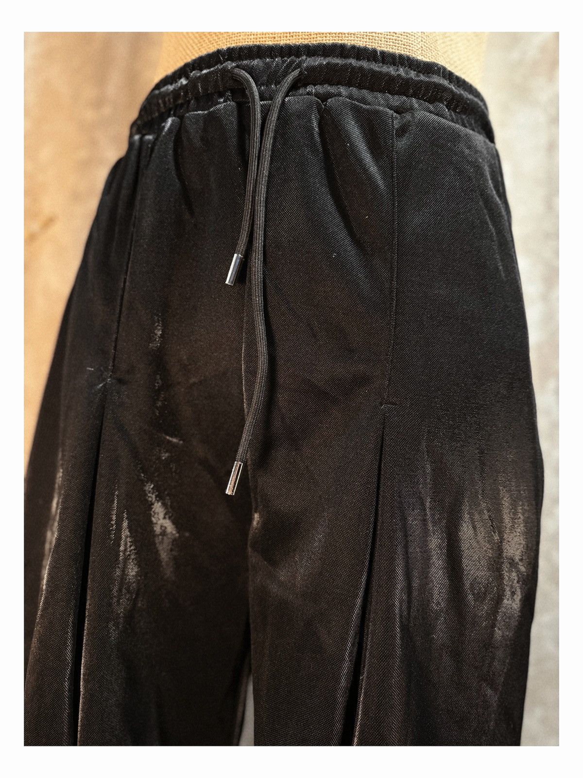 Other Avant-Garde Black Satin Cropped Pants – Unisex Style Size US 29 - 4 Thumbnail