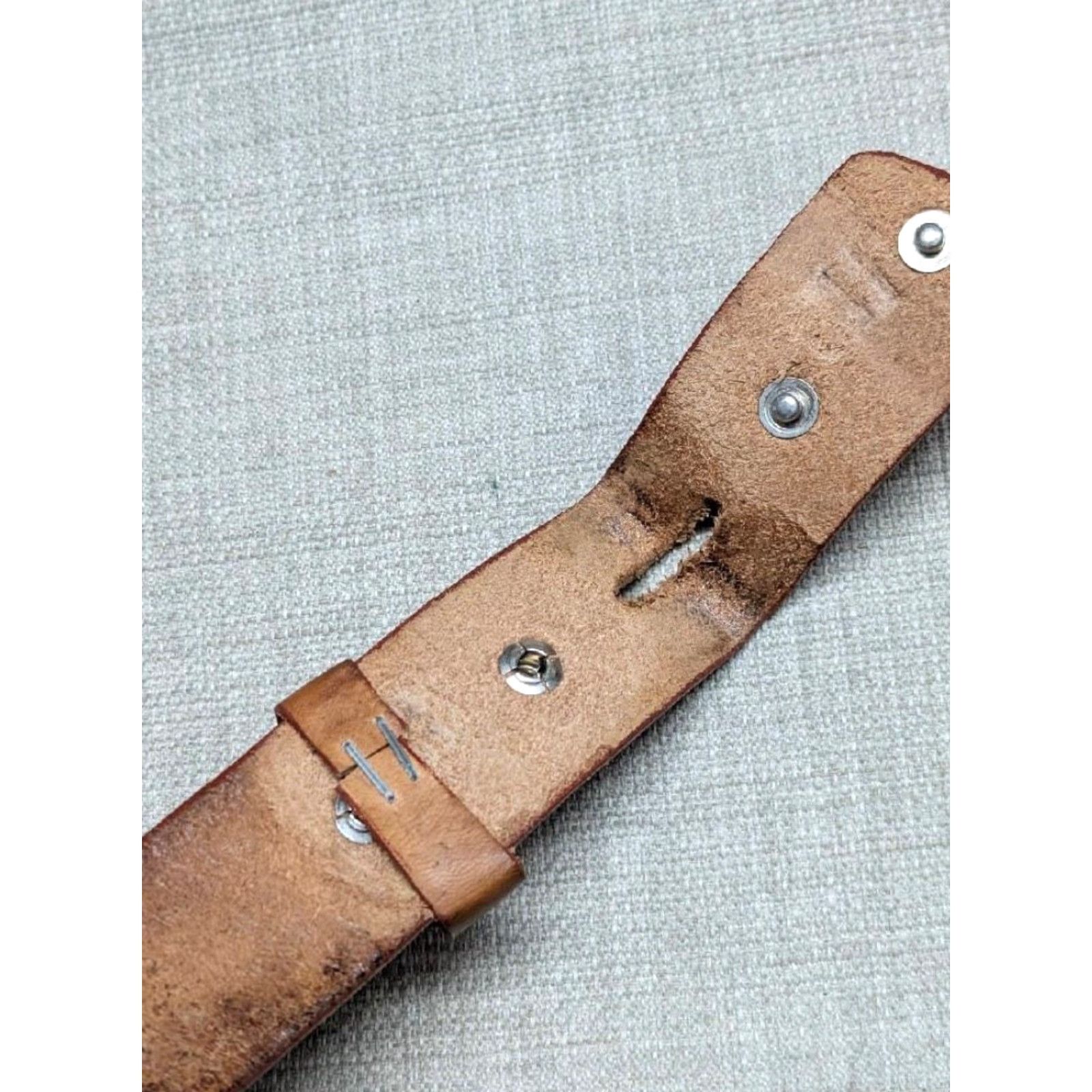 Vintage VINTAGE handcrafted western belt 1-1/2" tooled cowhide brown 44 Men Leather Belt, Cowboy, Rodeo, Buckle Snaps California Mexico Cowboy Mens Size 44 - 4 Thumbnail