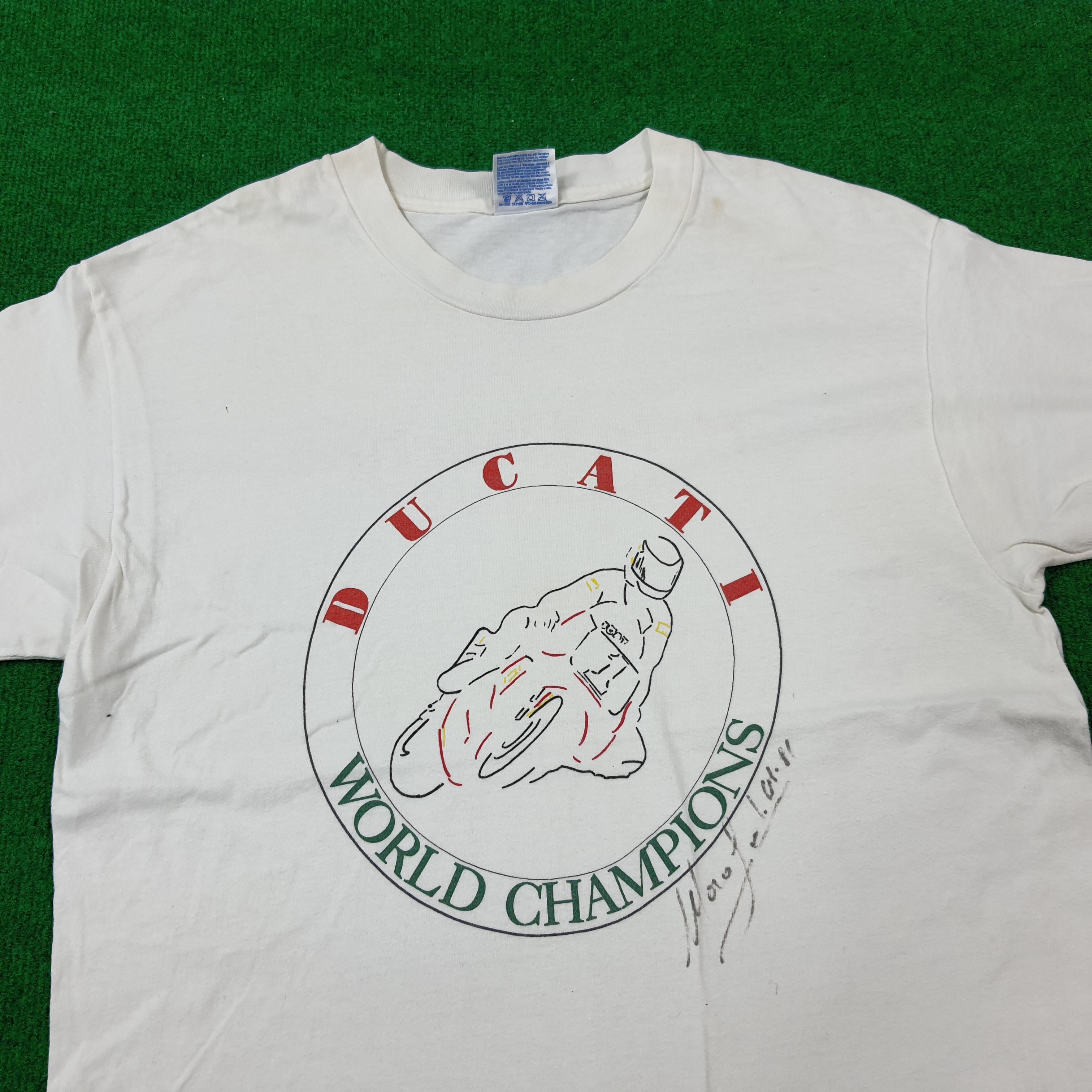 Vintage Vintage Ducati Champion Moto Liberty Texas With Sign Tshirt Size US M / EU 48-50 / 2 - 2 Thumbnail
