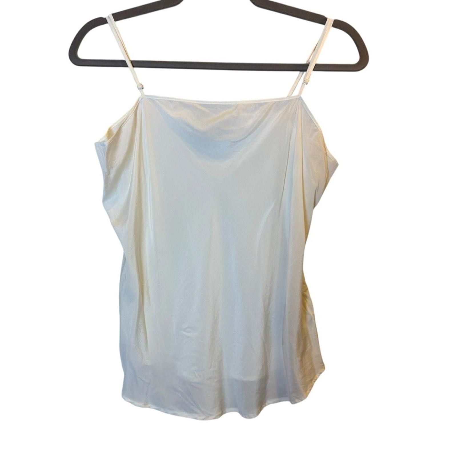 Burberry Burberry Women’s Silk Cream Camisole Top sz 10 Size L / US 10 / IT 46 - 1 Thumbnail