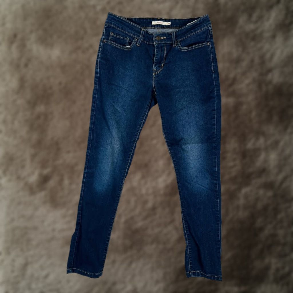 Levi's Levi's 711 Skinny Jeans Women's 29 Dark Wash Mid Rise Stretch Denim Jeans Regular Women Size 29 Black Pocket 5-Pocket Denim Size 27" / US 4 / IT 40 - 1 Thumbnail
