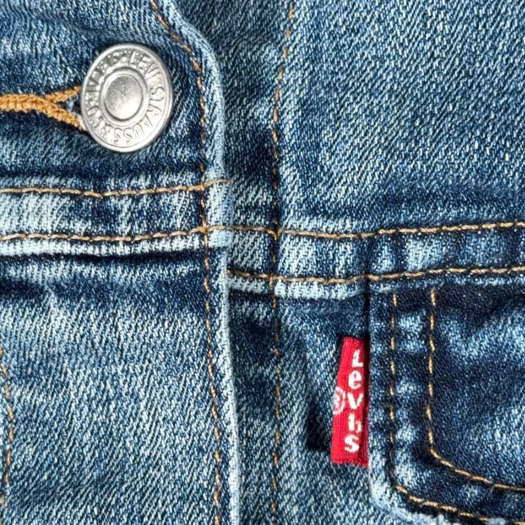 Levi's VINTAGE Levi's Jacket Womens MEDIUM Blue Denim Trucker Classic Retro Casual Mens, Womens Size 32" / US 10 / IT 46 - 4 Thumbnail