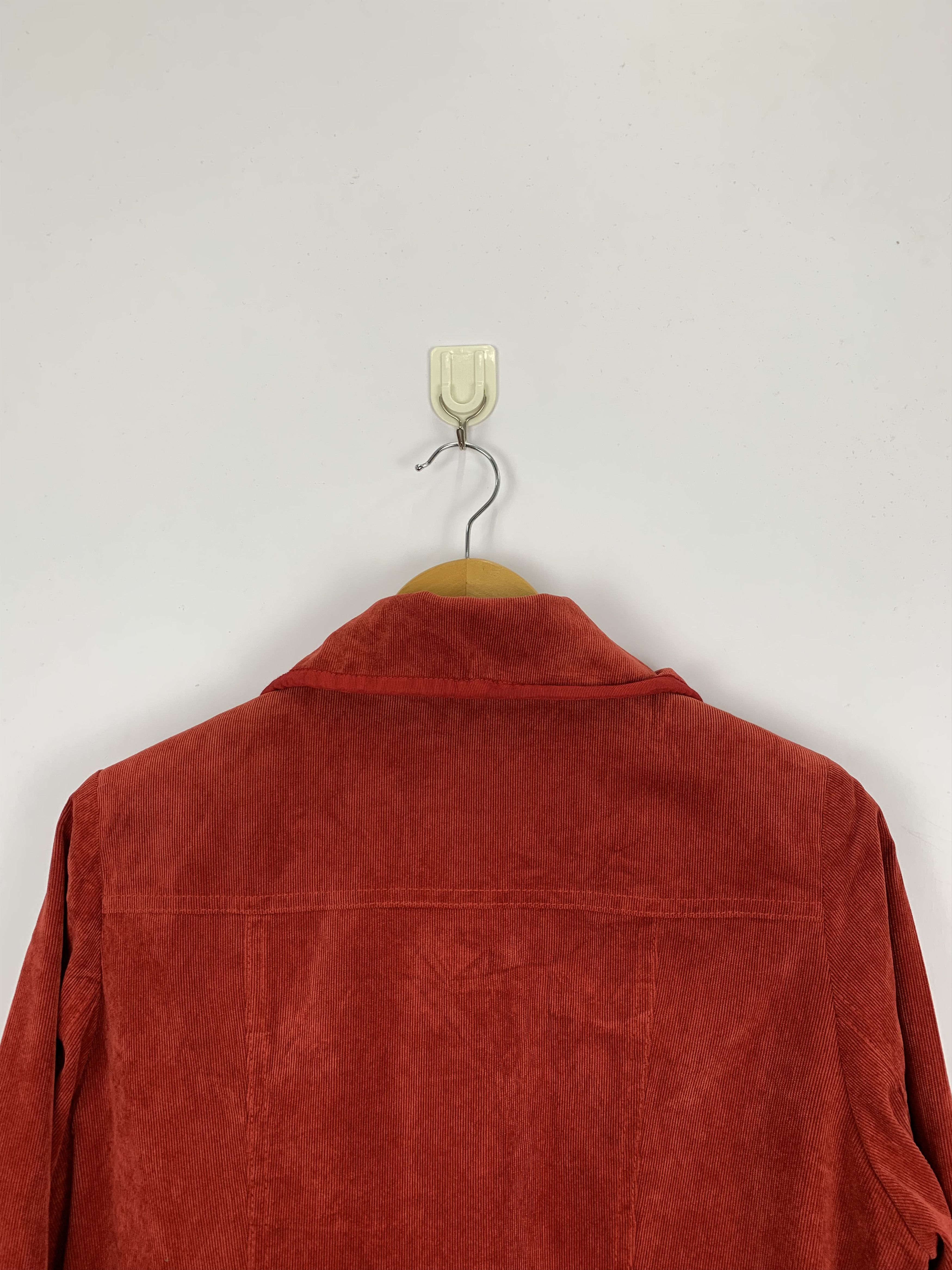 Japanese Brand Vintage Japanese Brand Velvet Coduroy Denim Jacket J0854 Size US M / EU 48-50 / 2 - 4 Thumbnail