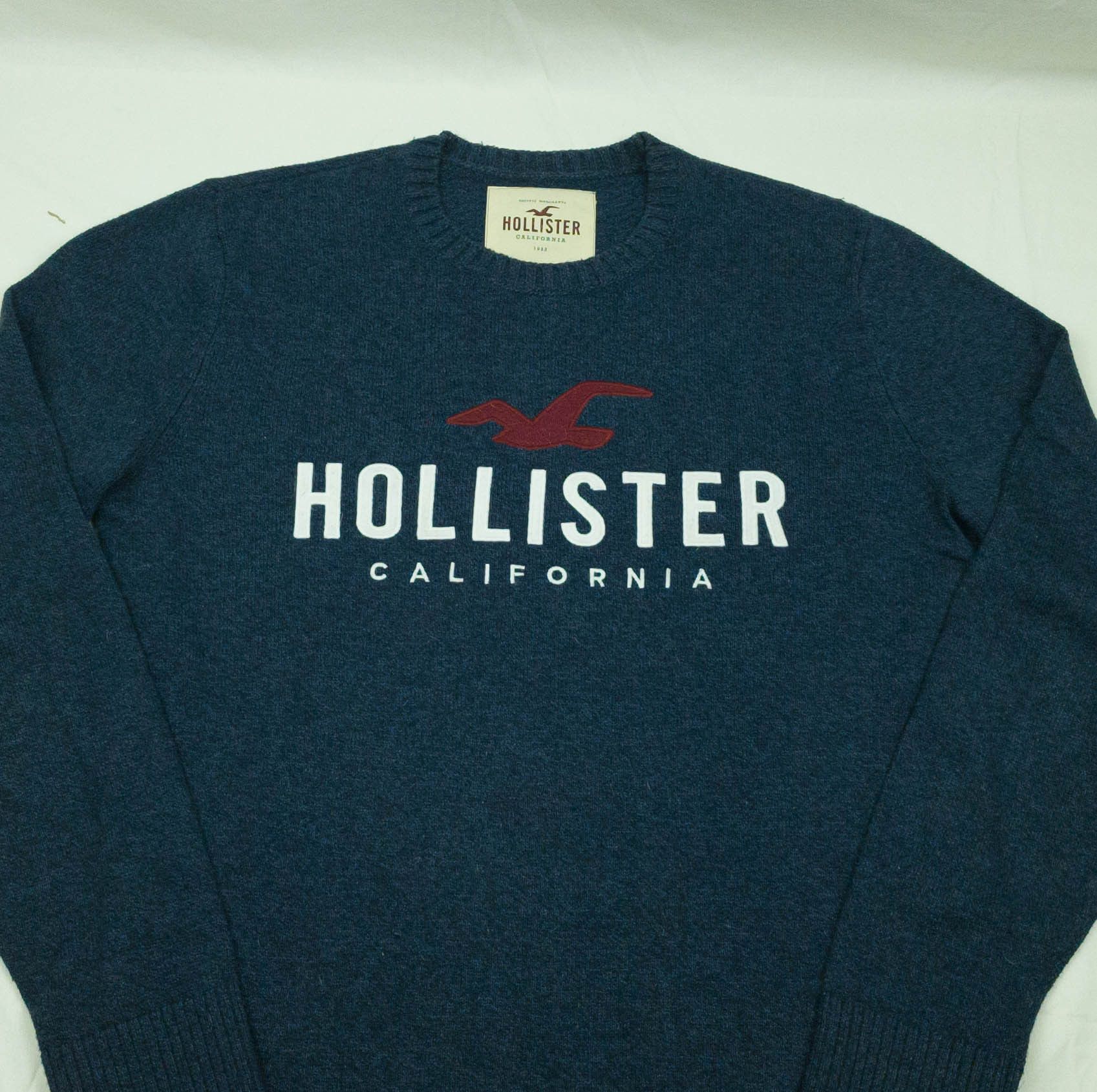 Hollister Hollister mens jumper size M ( LABEL S) vgc Size US M / EU 48-50 / 2 - 3 Thumbnail