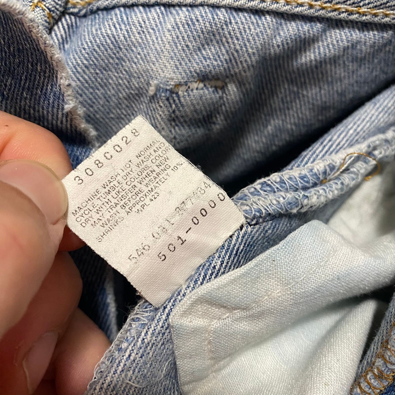Levi's × Vintage Vintage Levi's 501 Button Fly Denim Jeans Size US 32 / EU 48 - 8 Thumbnail