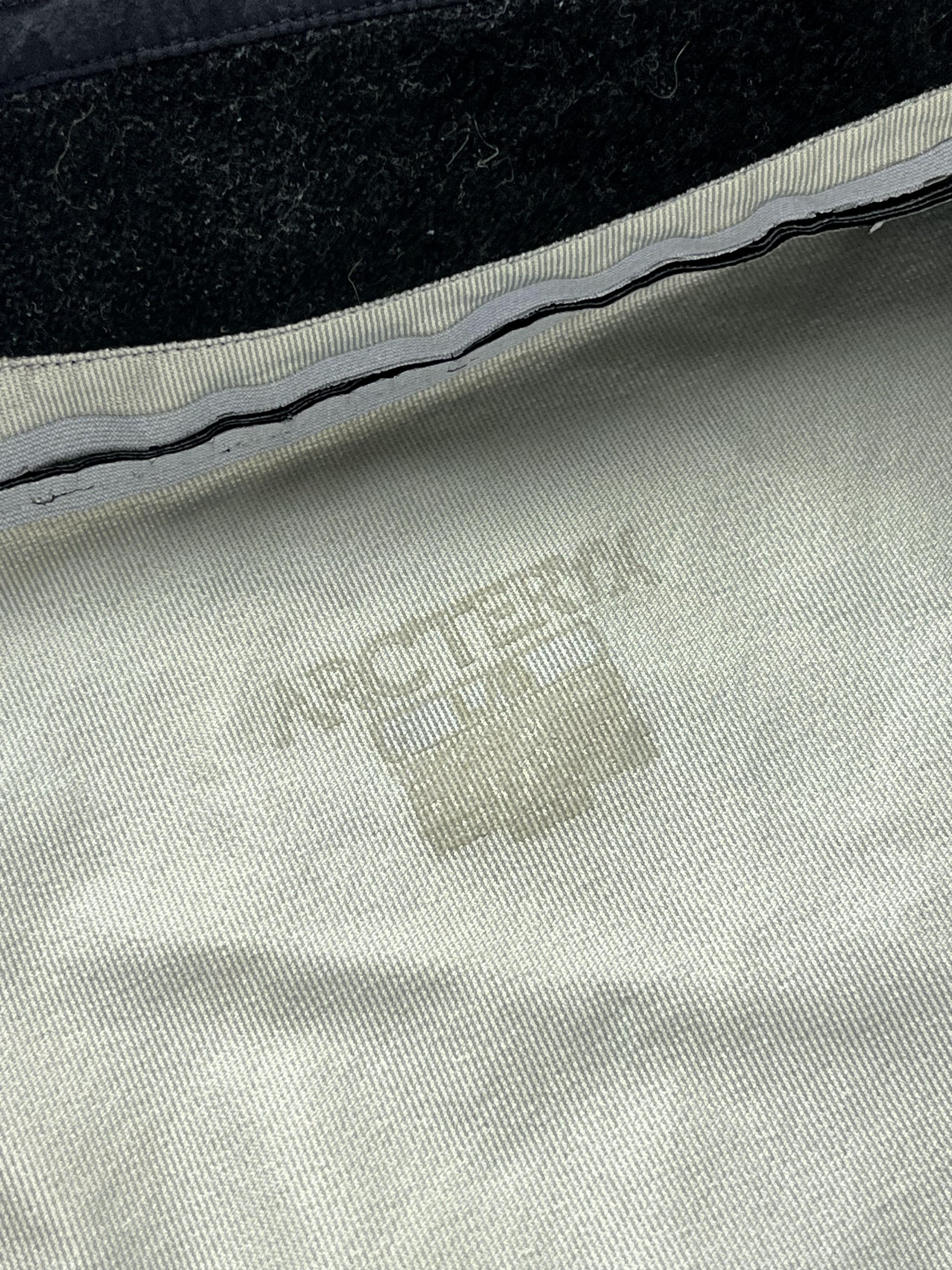Arc'teryx Rare Arc'Teryx Vintage Raincoat Size US XS / EU 42 / 0 - 7 Thumbnail