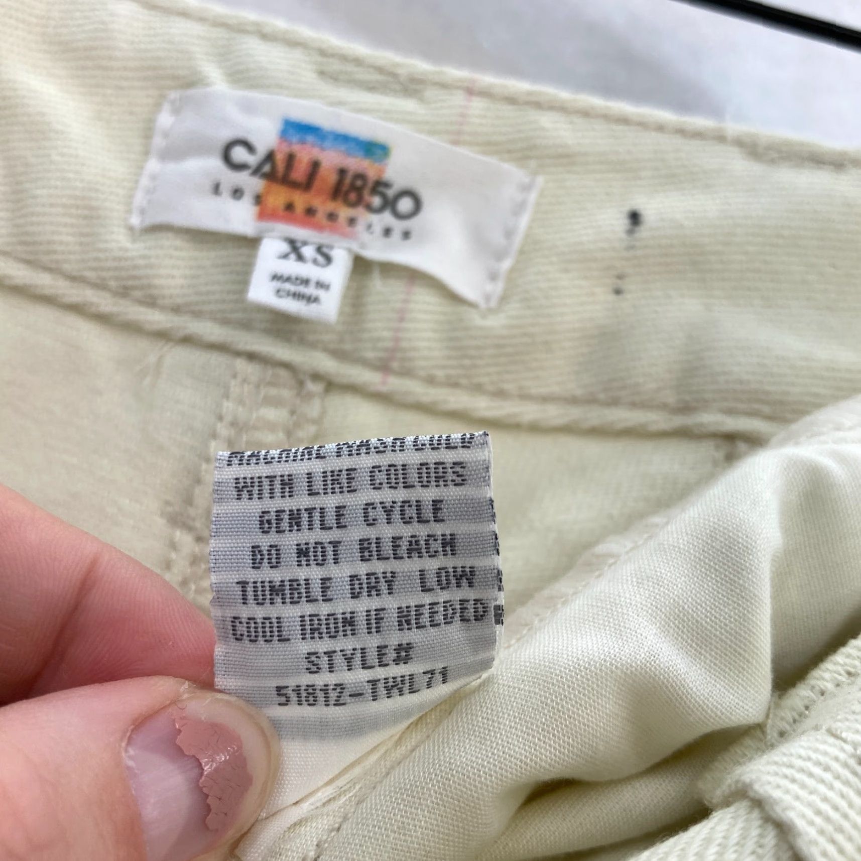 Vintage Cali 1850 Los Angeles Corduroy Carpenter Pants Women's XS Beige Cargo Utility Pants Size 26" / US 2 / IT 38 - 7 Thumbnail