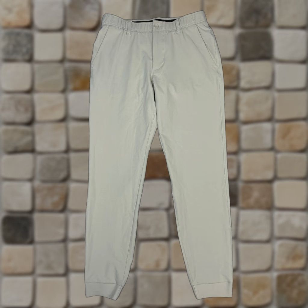 Under Armour Under Armour Jogger Pants Mens 32 Beige Stretch Mid Rise Tapered Leg Athleisure Pants Mens Beige Jogger Size US 32 / EU 48 - 1 Thumbnail