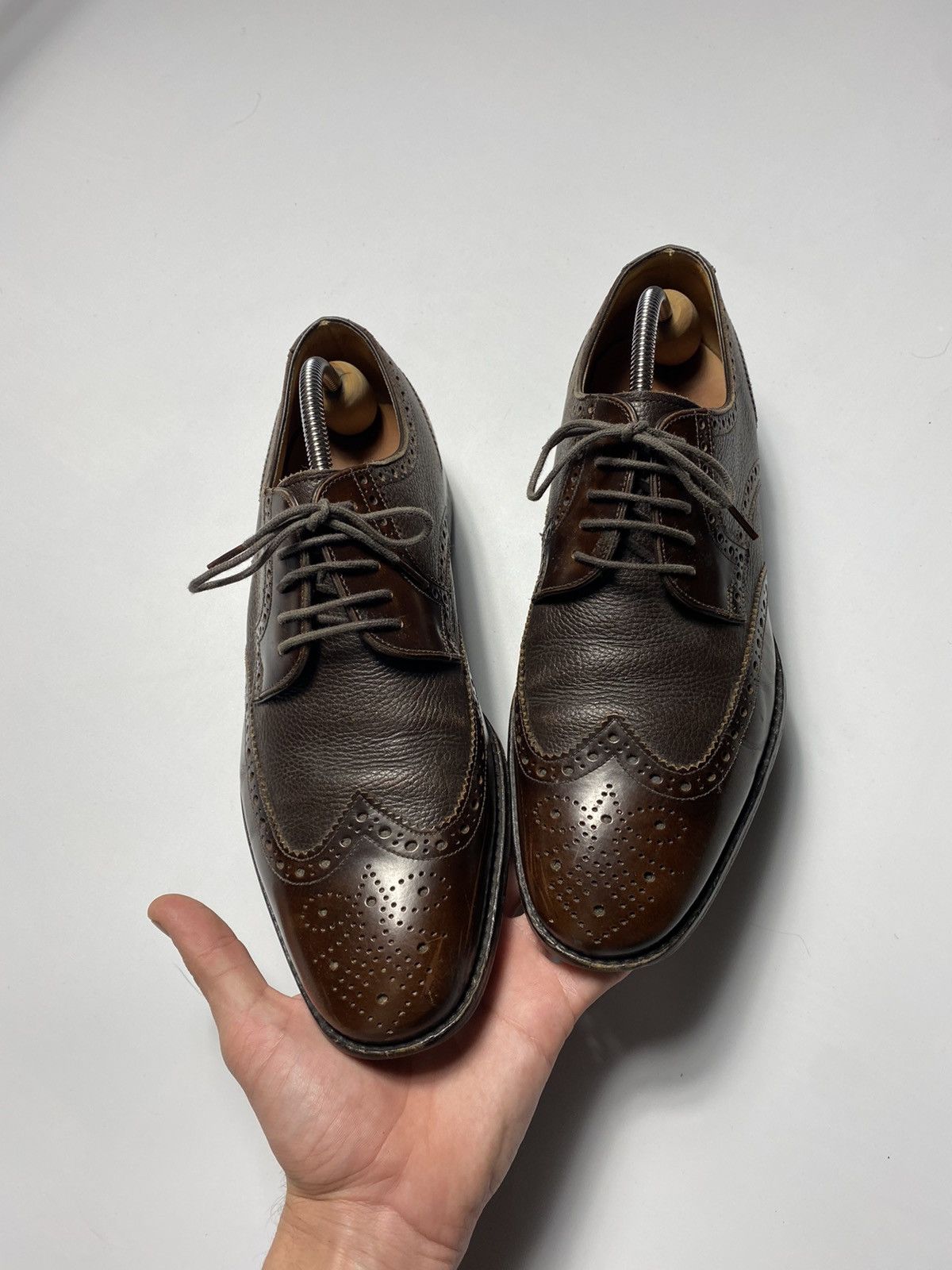 Loake Loake Lace Up Brogue Shoes Arlington size 8 Size US 8 / EU 41 - 4 Thumbnail