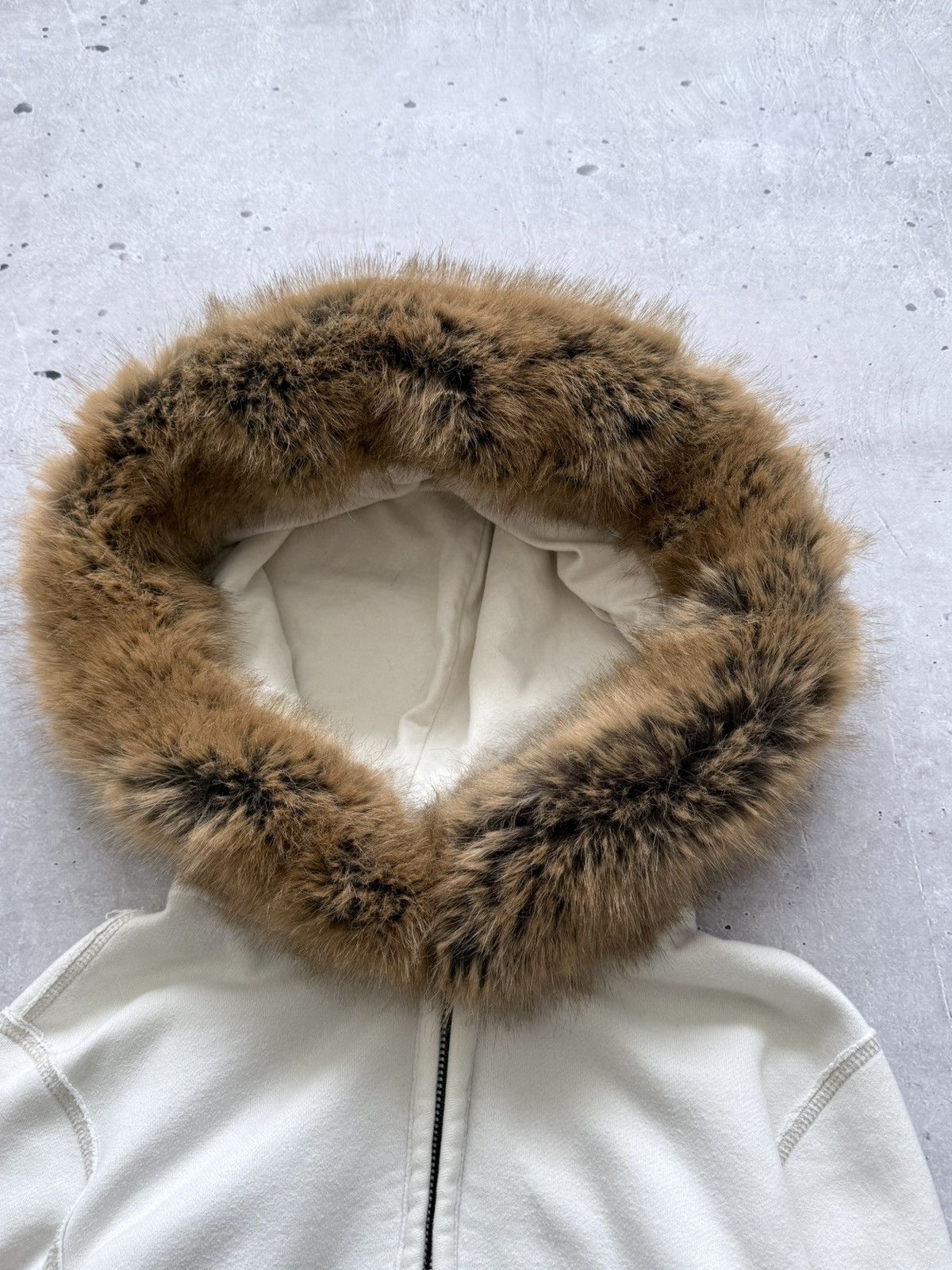 Abercrombie & Fitch Avant Garde Abercrombie & Fitch Fur Hood Zip Hoodie 00s Size US M / EU 48-50 / 2 - 3 Thumbnail