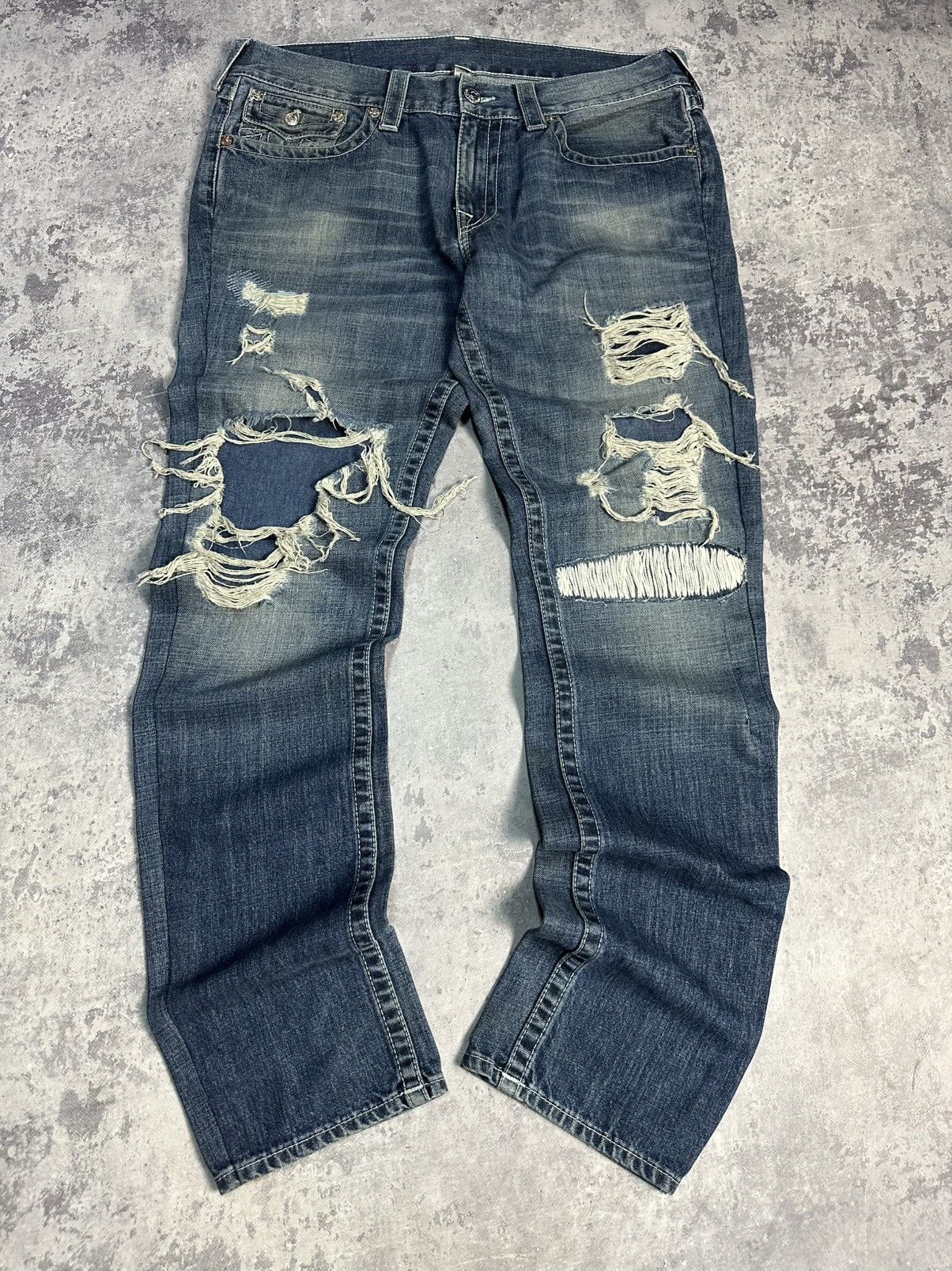 True Religion Flare Jeans True Religion Joey Distress Faded Bootcut Y2k Size US 34 / EU 50 - 2 Thumbnail