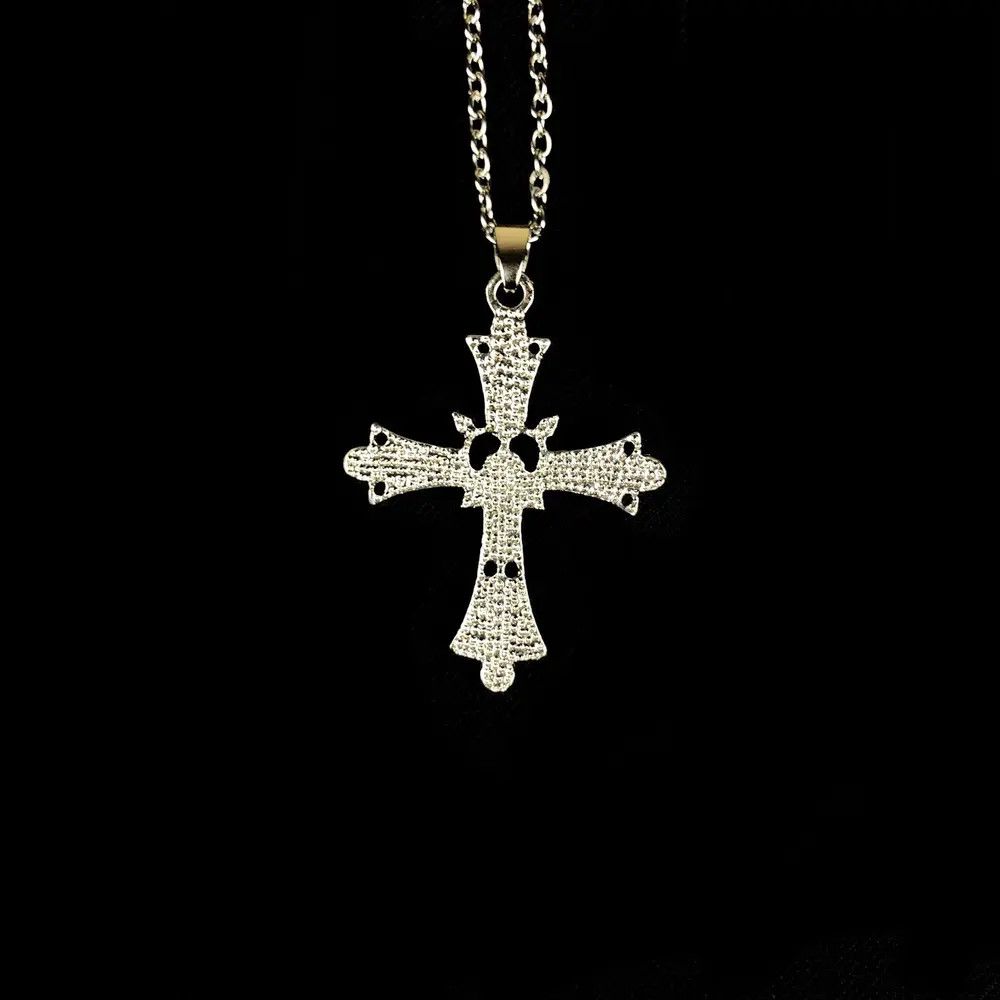 Jewelry Y2K Cross Crystal Necklace Chain Size ONE SIZE - 4 Thumbnail
