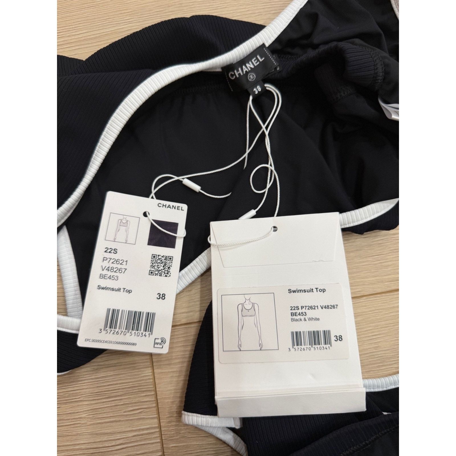 Chanel Chanel 22S Black White Crystal CC Logo Bikini Swimsuit 38 Size S / US 4 / IT 40 - 17 Thumbnail