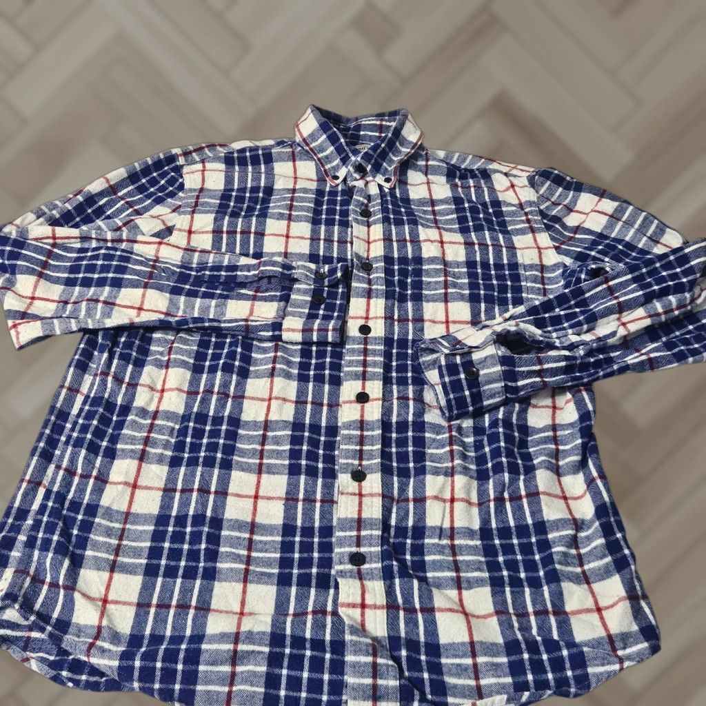 Vintage LL Bean Mens Plaid Flannel Button Shirt Long Sleeve M gray Blue Plaid Button-Down Collar Casual Fall Winter Mens Size US M / EU 48-50 / 2 - 1 Thumbnail