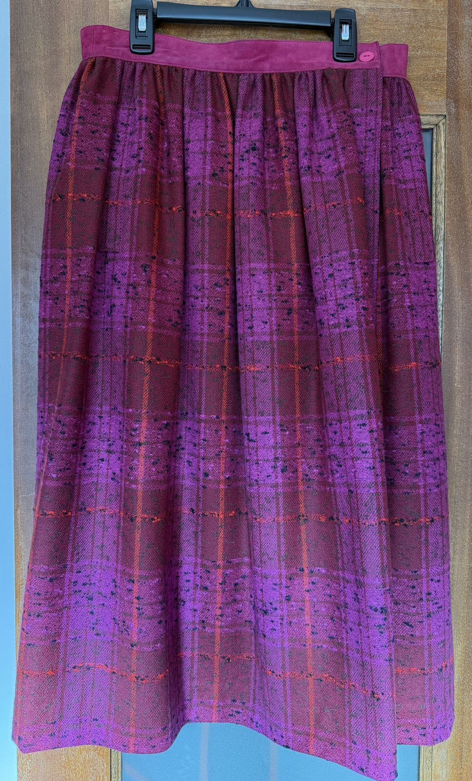 Escada Escada Women’s Vintage Wool Hot Pink Red Stripe Wrap Skirt Size 40" / US 18 - 1 Thumbnail