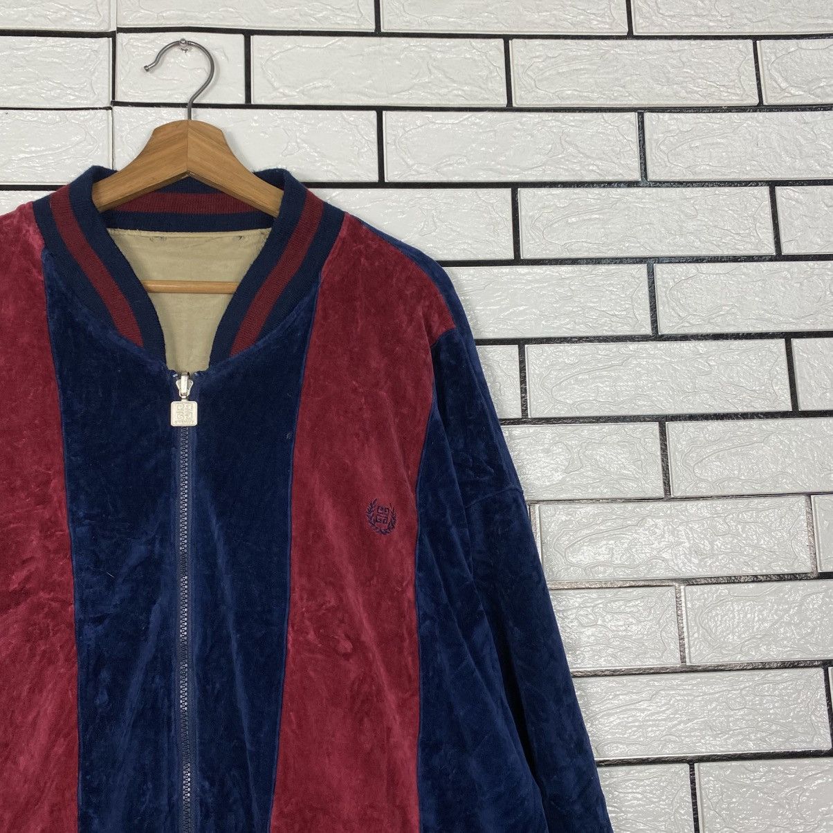 Givenchy Vintage Velvet Reversible Bomber Jacket Givenchy Size US XL / EU 56 / 4 - 9 Thumbnail
