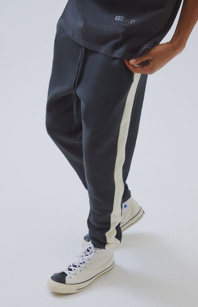 Essentials SS20 Fear of God Essentials Side Stripe Sweatpants Size M Size US 32 / EU 48 - 12 Thumbnail