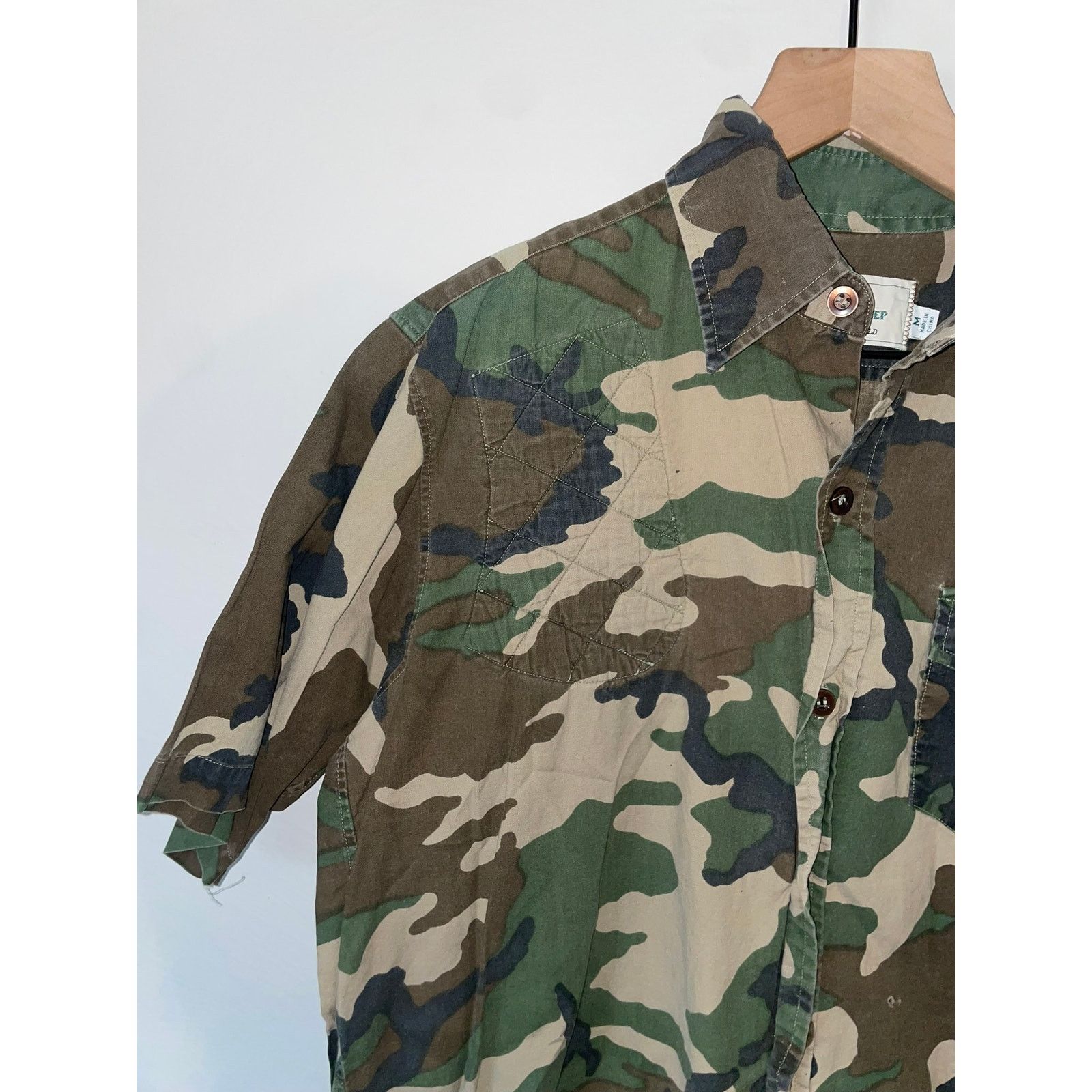Black Sheep Vintage Camo Button Up Shirt Black Sheep Green Medium Size US M / EU 48-50 / 2 - 3 Thumbnail