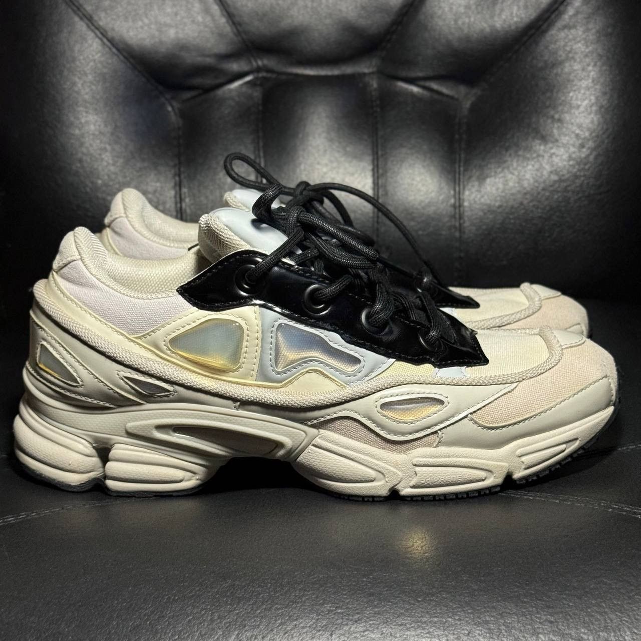 adidas gazelle silver green womens Adidas x Raf Simons Ozweego main image 0
