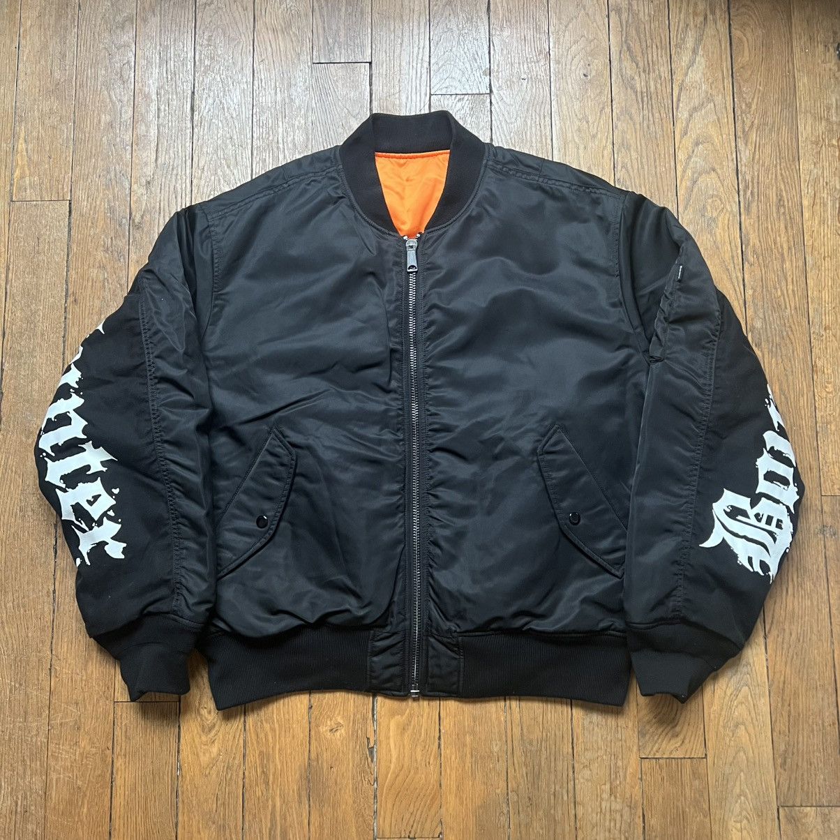 希少 BOUNTY HUNTER X ALPHA blackファー付MA-1 Alpha Industries × Bounty Hunter × Supreme Supreme x Bounty Hunter