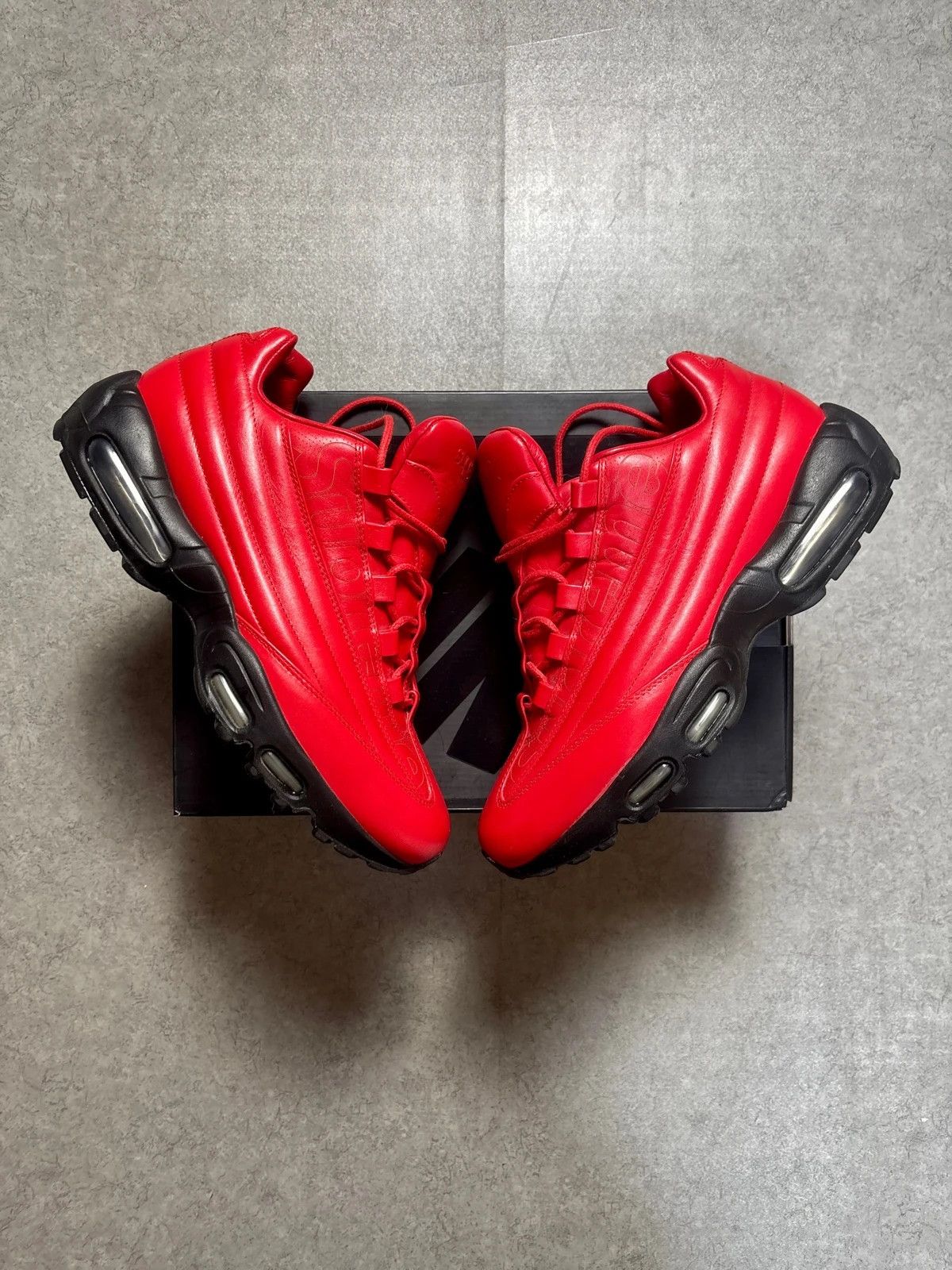 Supreme Nike Air Max 95 Lux x Supreme Red – Made in Italy Size US 9.5 / EU 42-43 - 1 Thumbnail