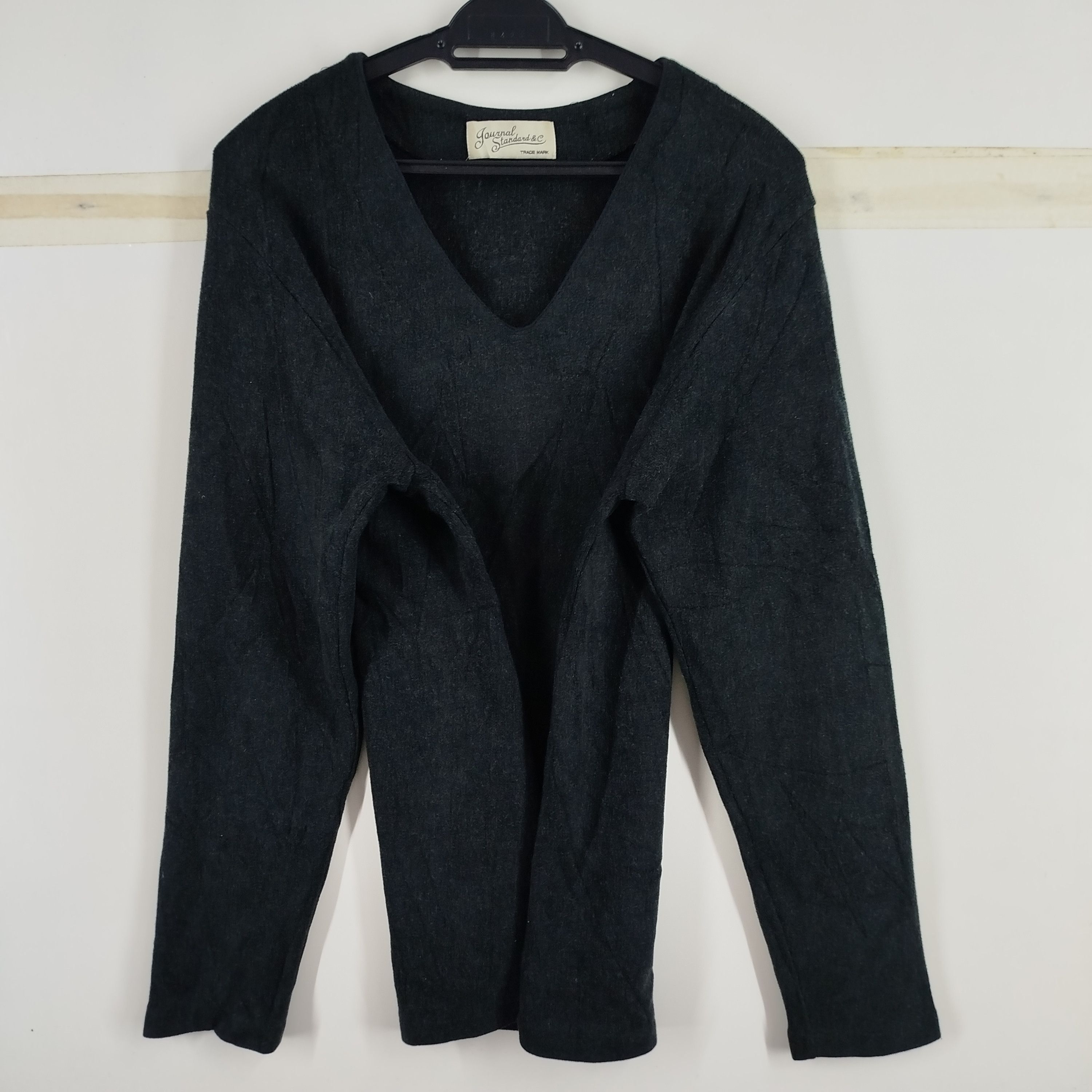 Designer × Japanese Brand × Journal Standard Journal Standard Made In Japan Plain Design V Roundneck Size M / US 6-8 / IT 42-44 - 3 Thumbnail